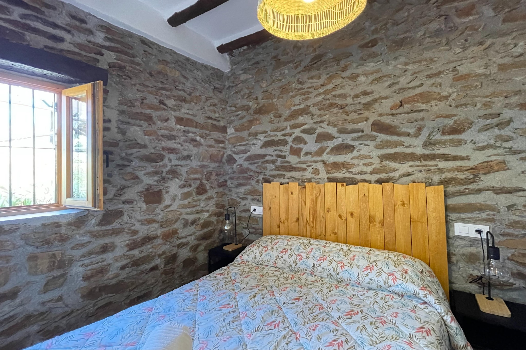 La Suerte Dalia-Bedroom