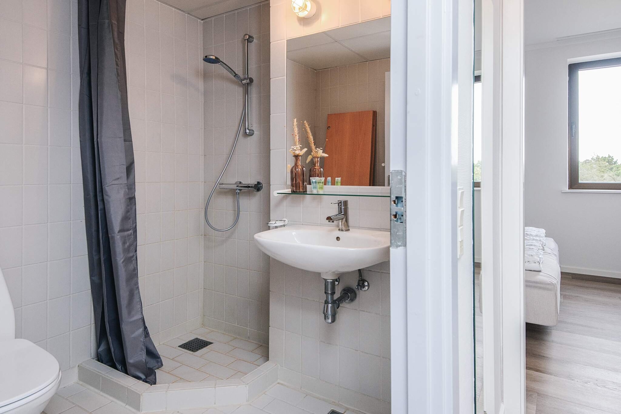 1 room,G.Floor/1.,Premium - Intérieur