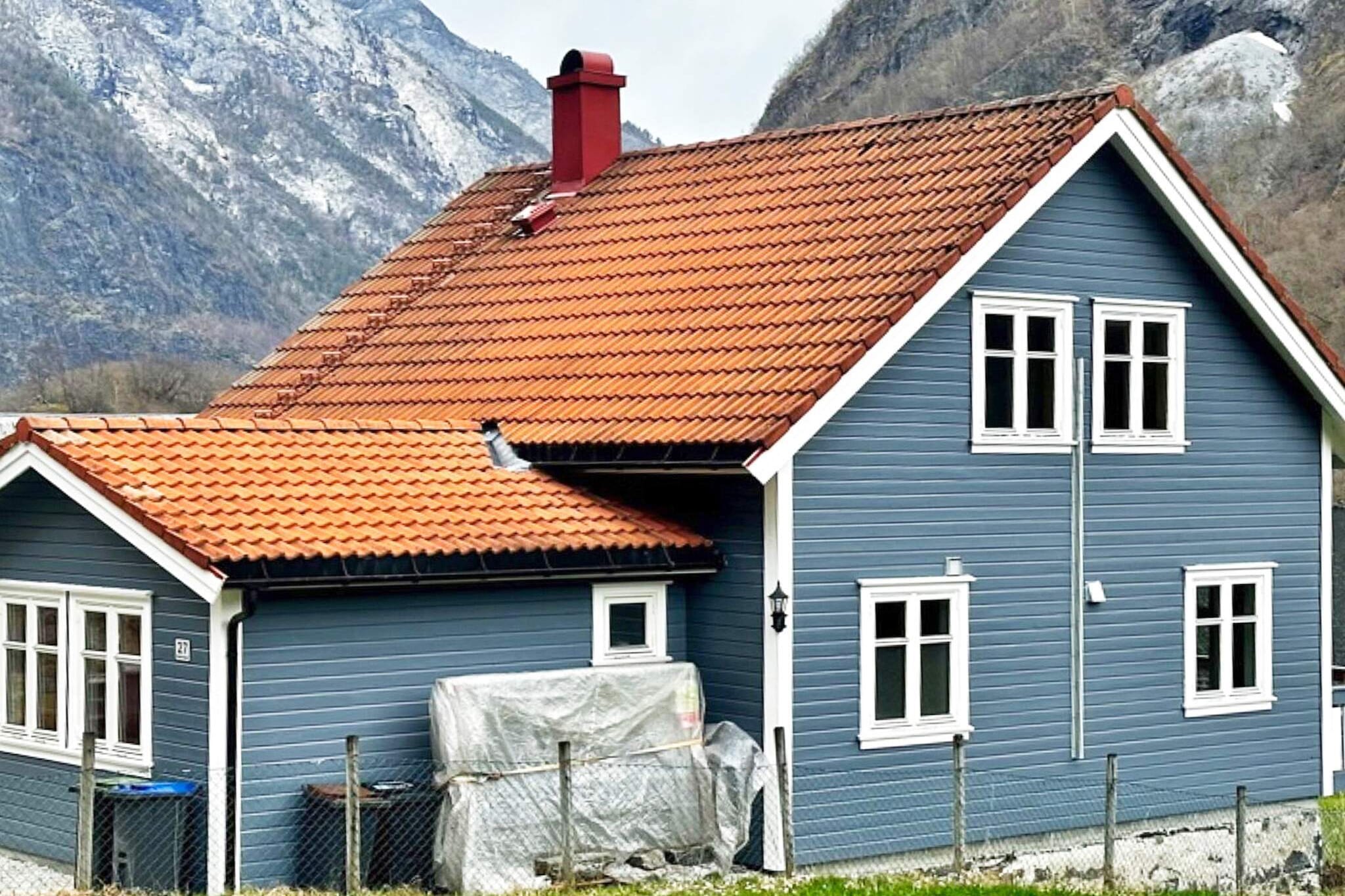 6 person holiday home in Gudvangen-By Traum