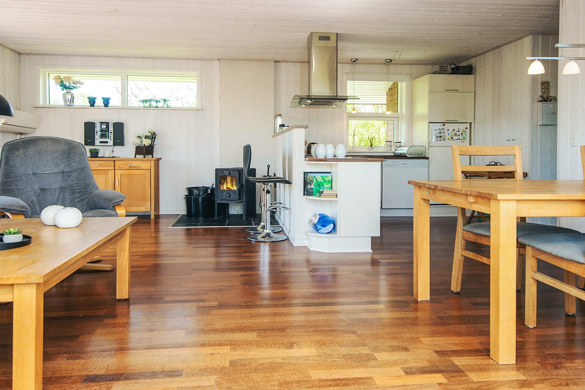 Vakantiehuis nabij het strand van Loddenhoj - Binnen