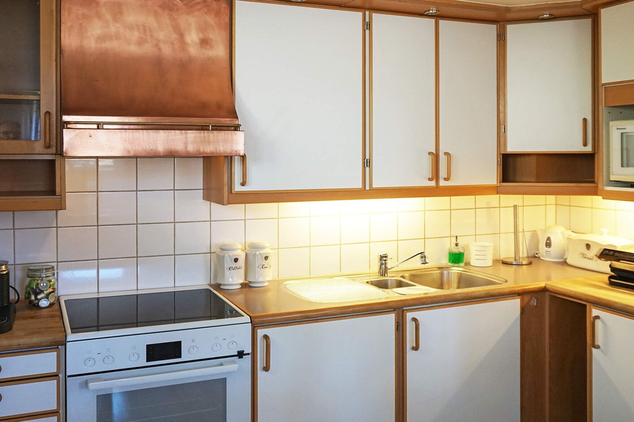 4 person holiday home in HÃ„LLEVADSHOLM-By Traum