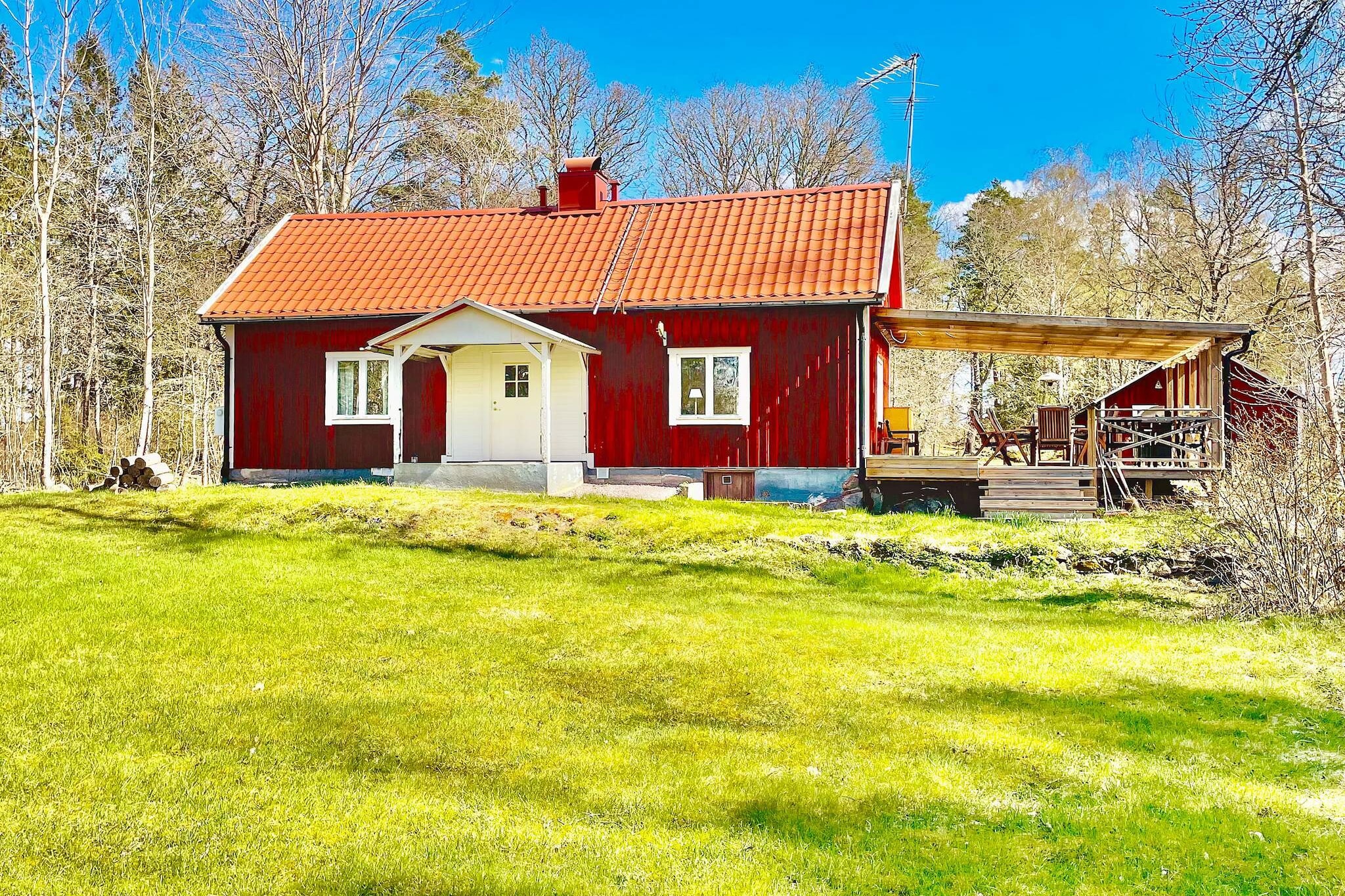 5 persoons vakantie huis in Mörlunda - Buitenlucht