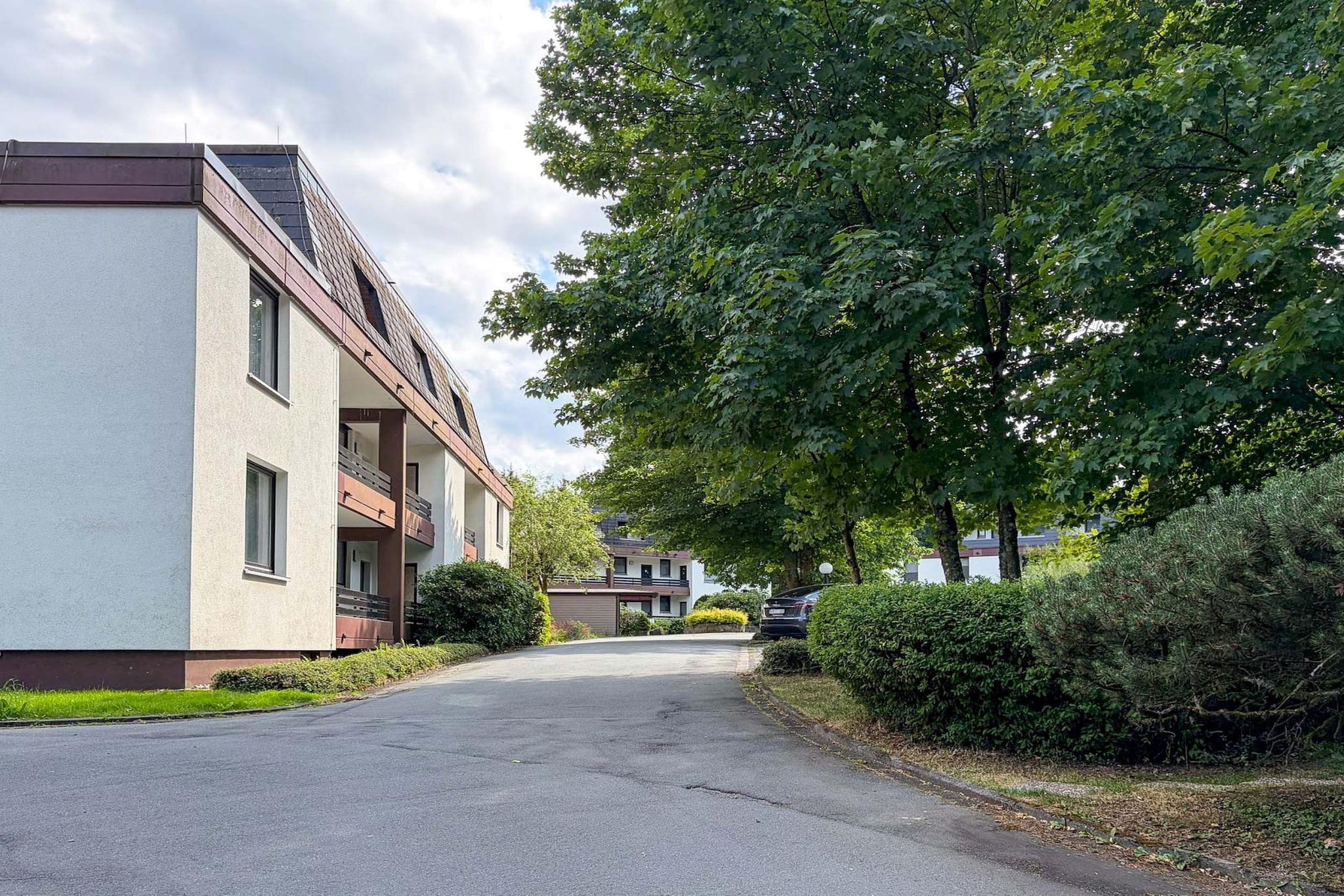 Apartment In der Büre B - Buitenkant zomer