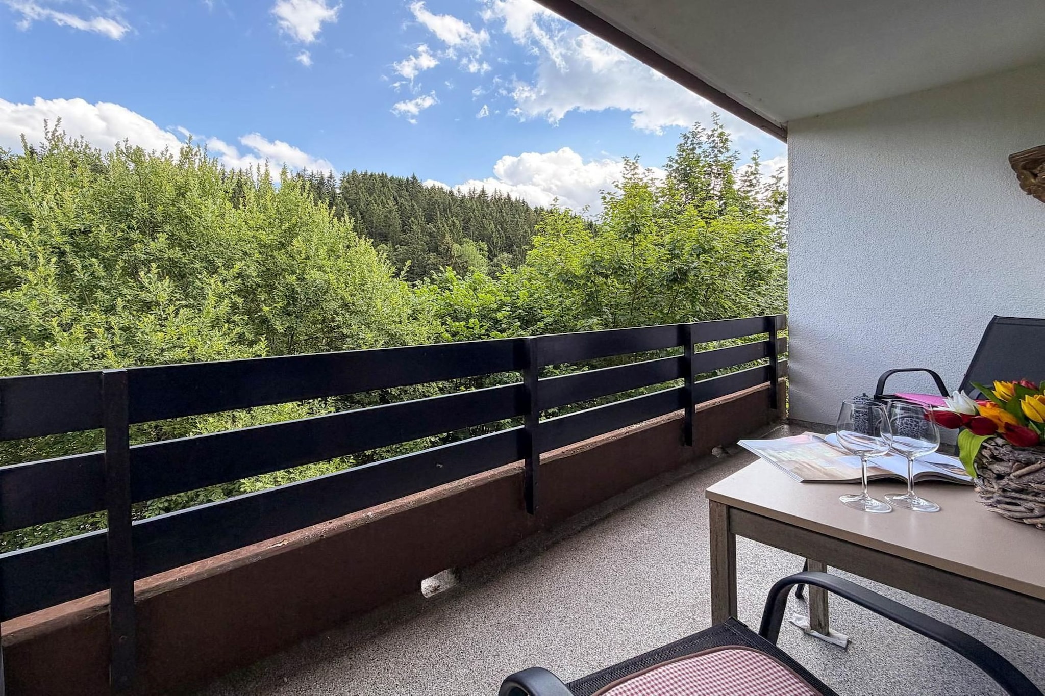 Apartment In der Büre B - Terrasbalkon
