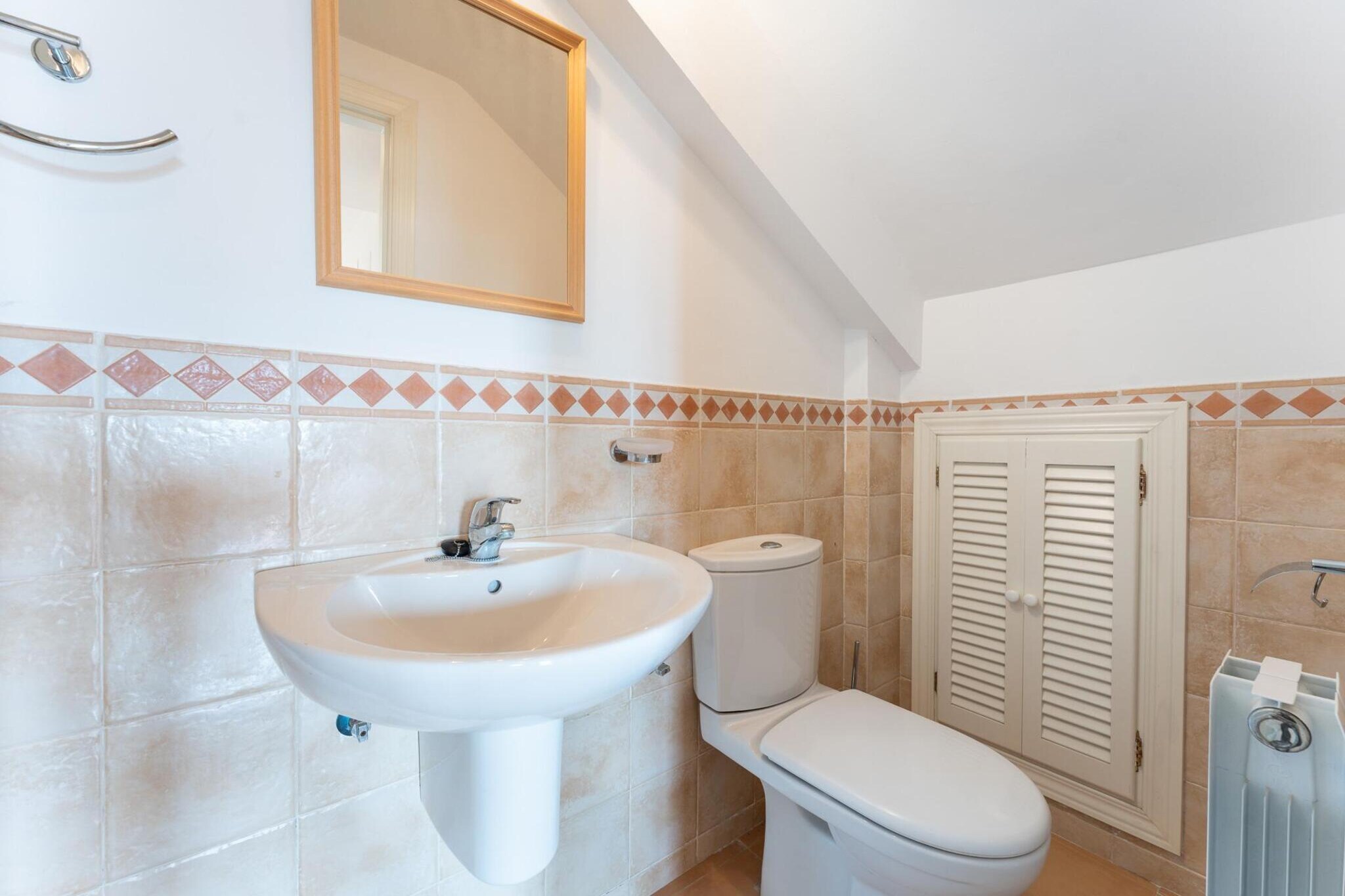 CT 237 GR - Carmenes Dream - Incredible Views-Badezimmer
