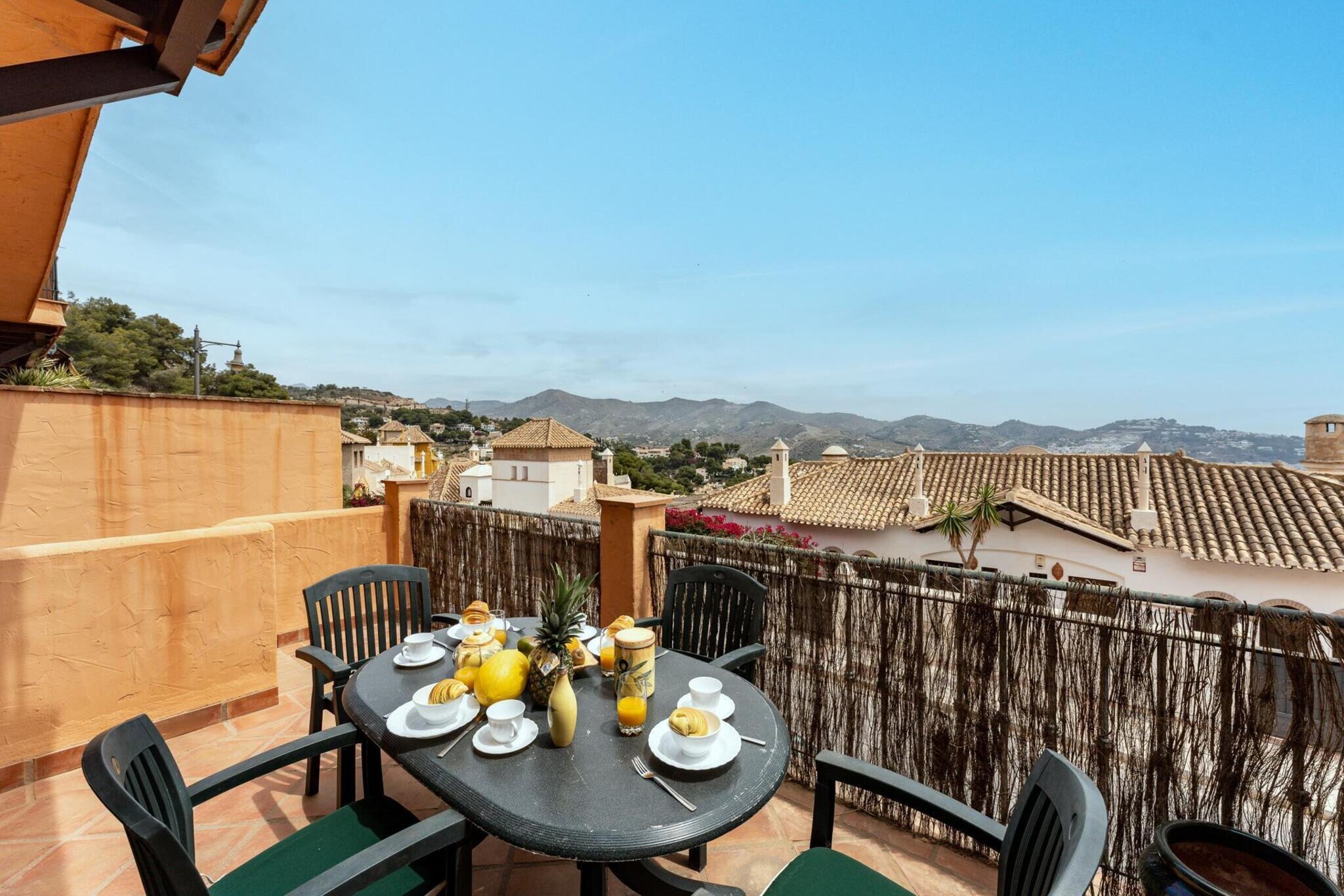 CT 237 GR - Carmenes Dream - Incredible Views-Aussicht Sommer