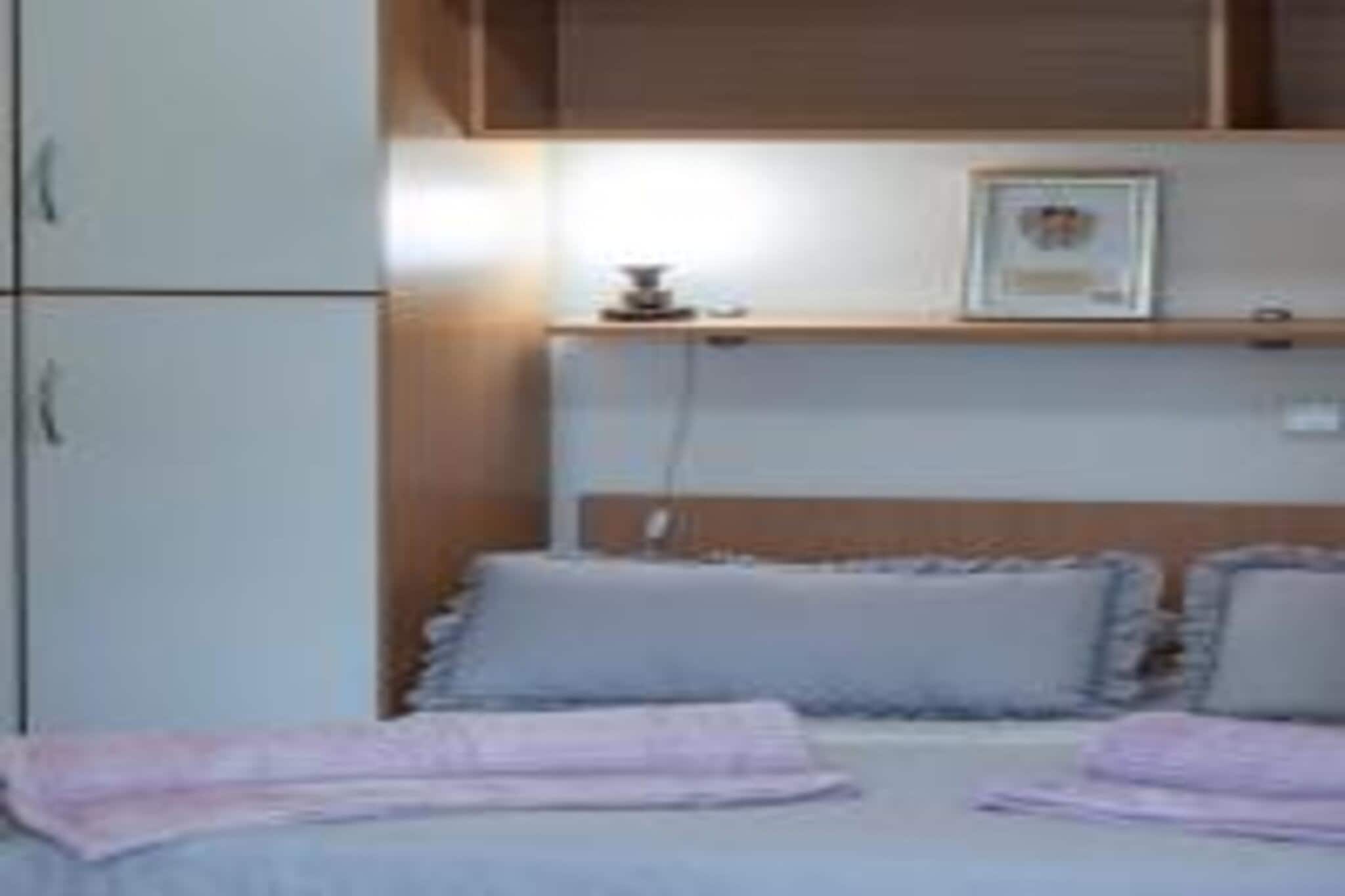 Green Terrace Apartment I - Studio Apartment with Terrace-Bedroom