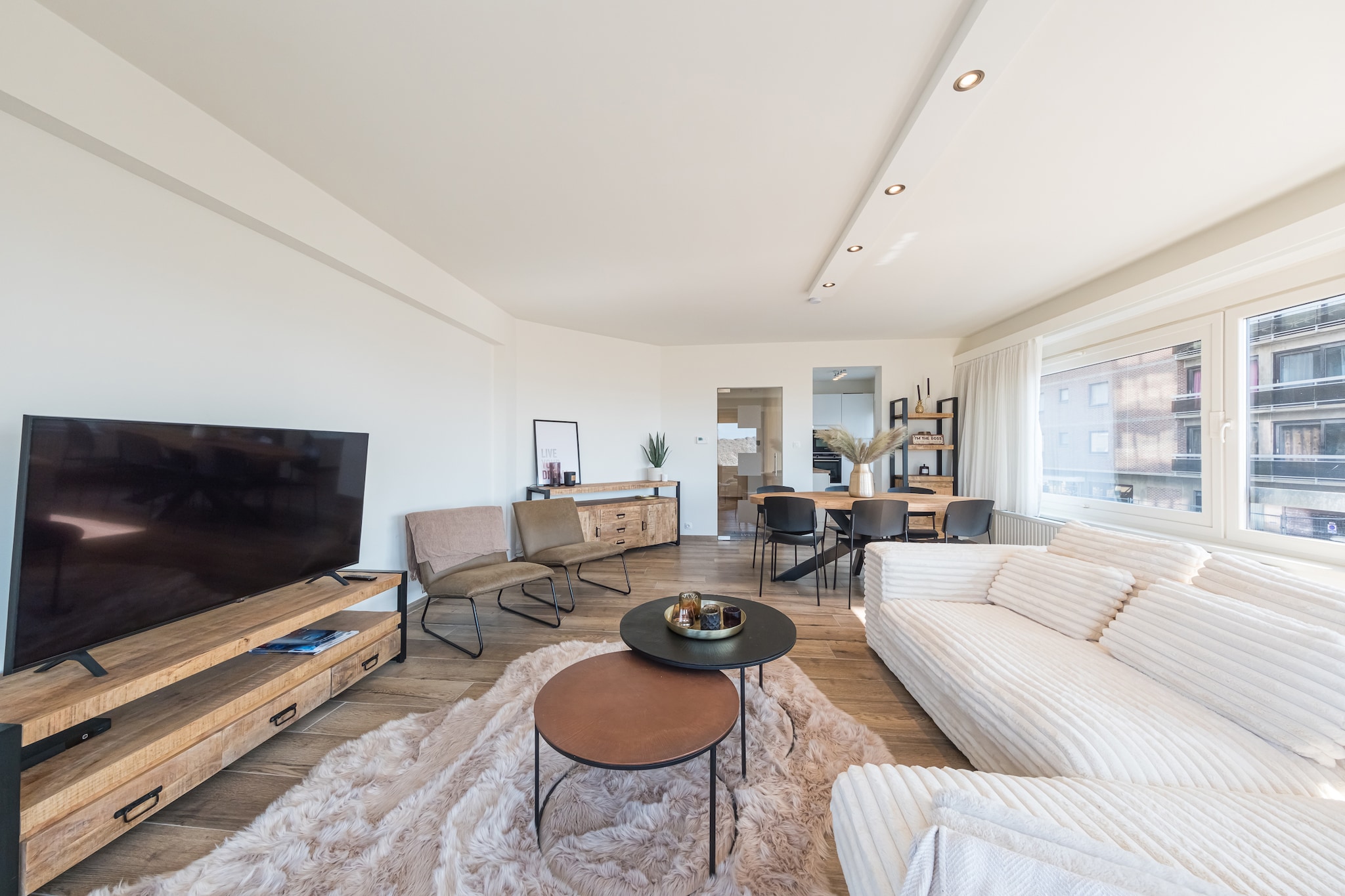 Corner apartment with phenomenal sea view