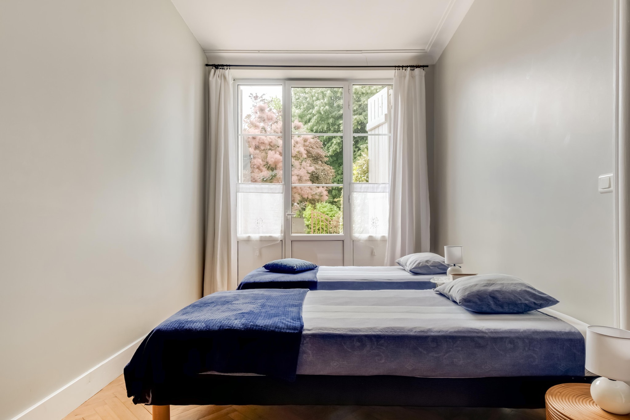 Bed Room