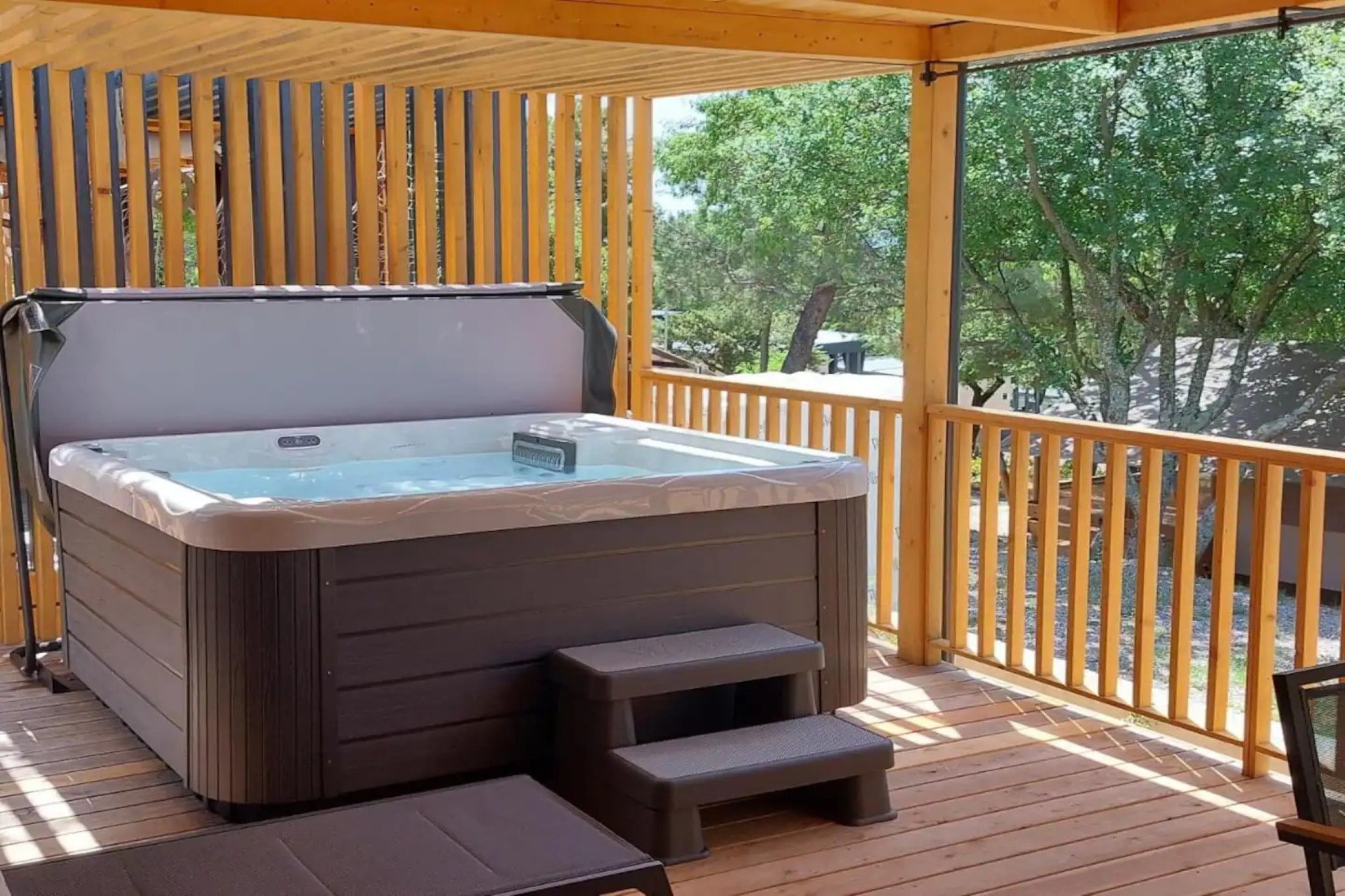 Tasha Premium Mobile Home - Two Bedroom Mobile Home with Terrace and Hot Tub-Spa