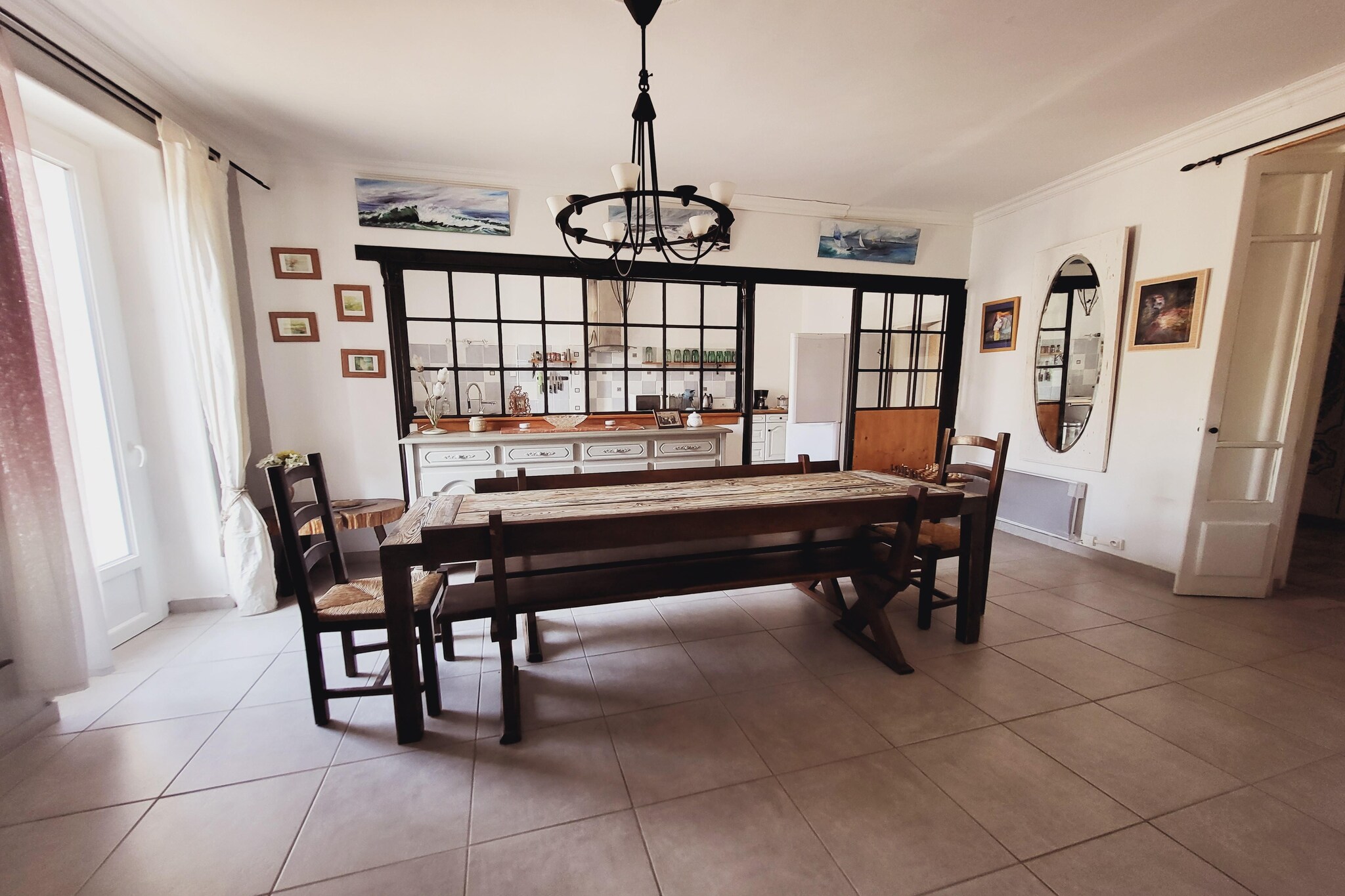 Bright apartment in Saint Ambroix near amenities