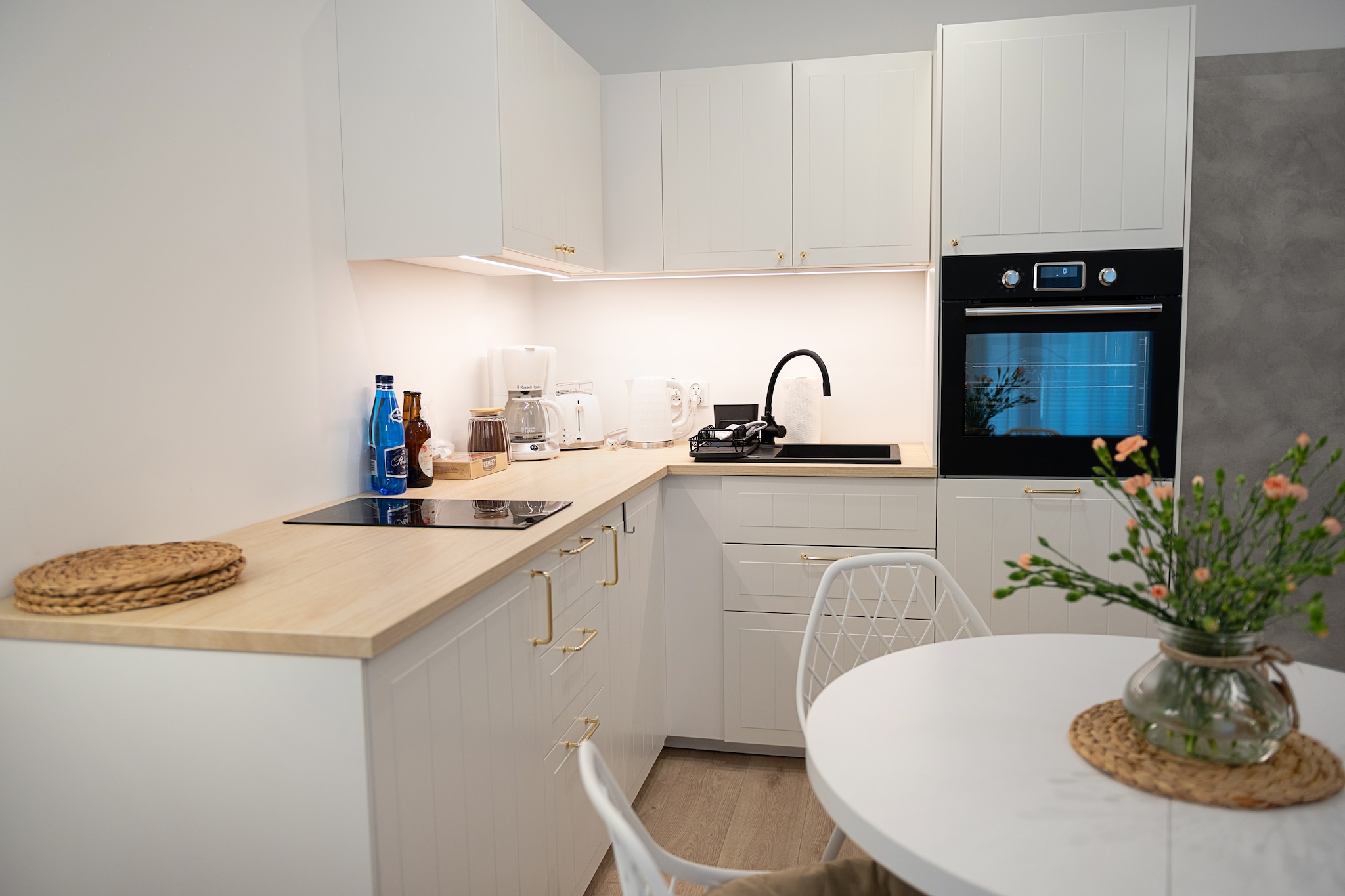 Comfortable apartment, year-round pool