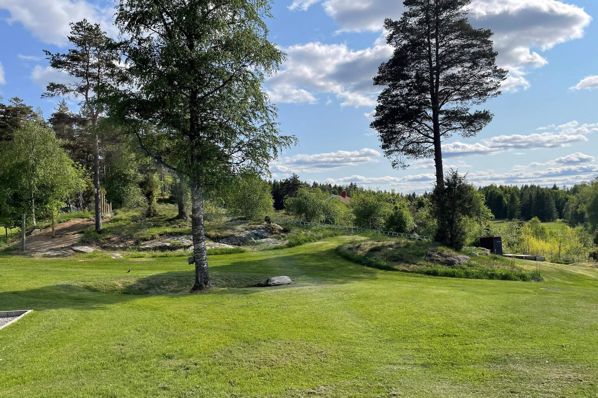 A warm welcome to this charming cottage in FÃ¤rgelanda! The cabin is located in beautiful nature and a wonderfully peaceful environment in southwestern Dalsland. It is well planned with an open kitchen and a dining table with chairs for two. Adjacent to the kitchen is the living room, equipped with a TV and a comfortable sofa that can easily be turned into a 160 cm wide bed. There is also an extra mattress for increased comfort. In the morning you can enjoy a cup of coffee on the small terrace and take in the wonderful nature, chirping birds and the peace. The cabin's power comes from solar cell energy systems that allow it to generate and use self-produced electricity from the sun. On the outside of the cottage there is a separate building with a sink, shower and washing machine. There is also a separate toilet. The cottage is secluded but shares the plot with the home owner. In the surrounding forests, there are plenty of opportunities to pick berries and mushrooms. For those who love hiking, there are hiking trails nearby. A recommended choice is Karl XII's vÃ¤g, the most famous hiking trail on KroppefjÃ¤ll. The trail stretches over KroppefjÃ¤ll on historic land where Charles XII and his Carolines are said to have traveled on their way to Fredriksten's fortress in Norway. Only a 35-minute drive away, you can visit Evenstorps GÃ¥rd, where you can buy organic KRAV-labelled beef, own raspberries and rhubarb. For the kids, there are several different animals to look at and pet, including mini goats, alpacas, Shetland ponies, mini pigs, rabbits and chickens. Within walking distance of Eventorp's farm you will find a unique rock carving, and in the KroppefjÃ¤ll nature reserve there are fine hiking and cycling trails as well as lakes where you can swim, fish and paddle. From the cabin, you can also make day trips to Nordens Ark, Havets Hus in Lysekil, SmÃ¶genbryggan and fishing and boating communities in the northern part of BohuslÃ¤n. For those who want to spend a day on the golf course, there are several fine courses within a radius of a few miles to choose from, for example Dagsholms GK in FÃ¤rgelanda or Torreby Golfbana, BohuslÃ¤n's oldest golf course, which is located in a castle environment with an English-inspired castle park.