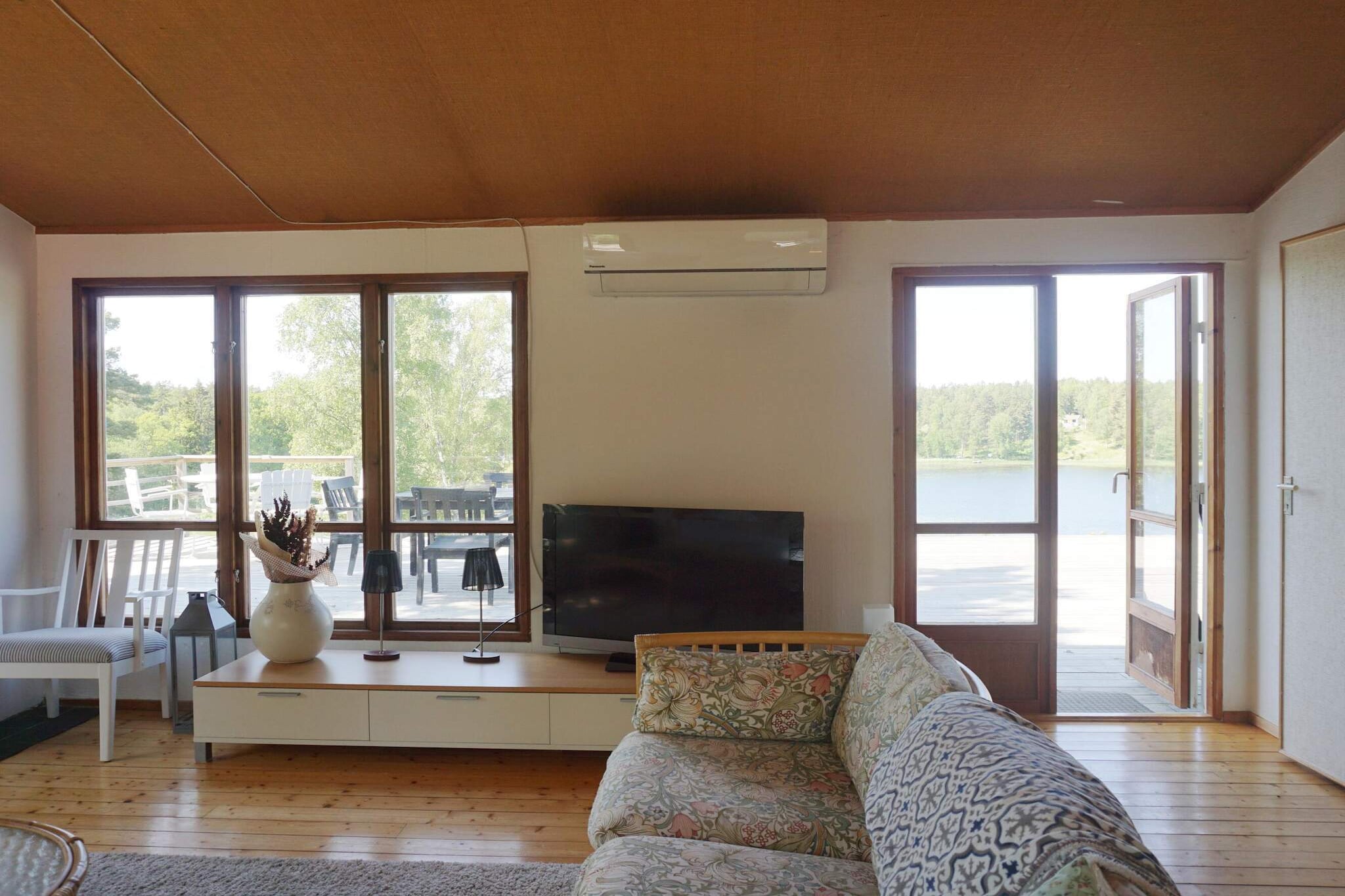 6 person holiday home in ÅKERSBERGA-By Traum - Indoor