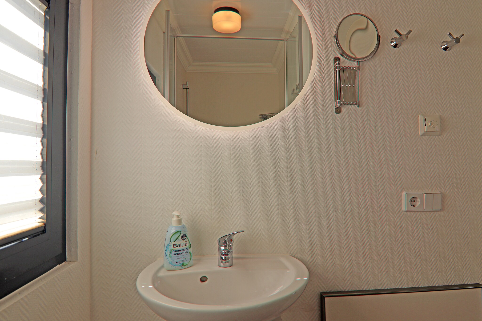 Hausboot Familiy & Friends LP 1 / 3 Personen-Badkamer