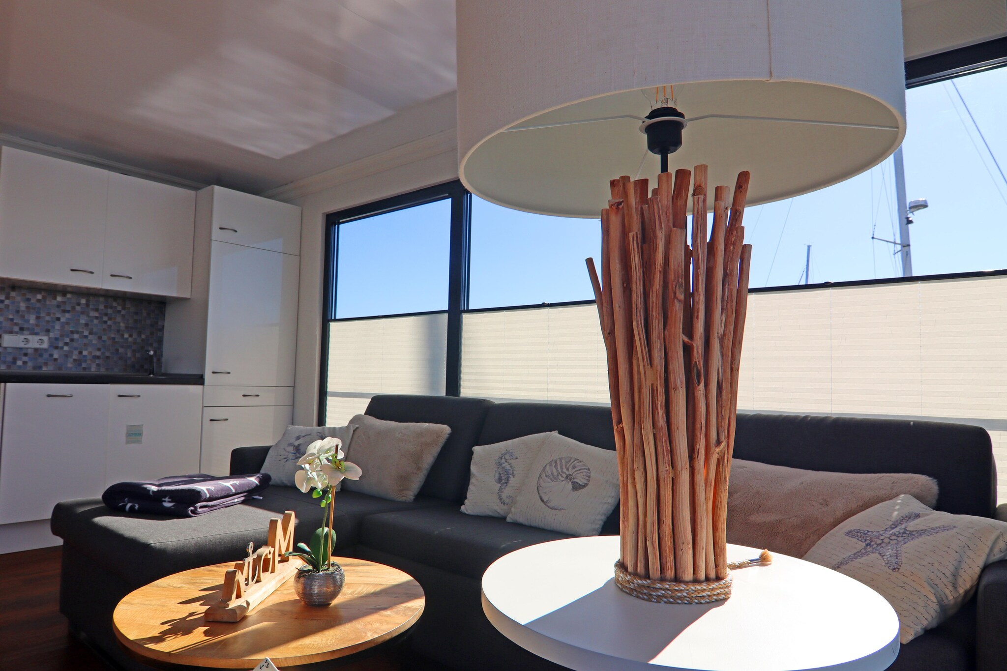 Hausboot Familiy & Friends LP 1 / 3 Personen-Woonkamer