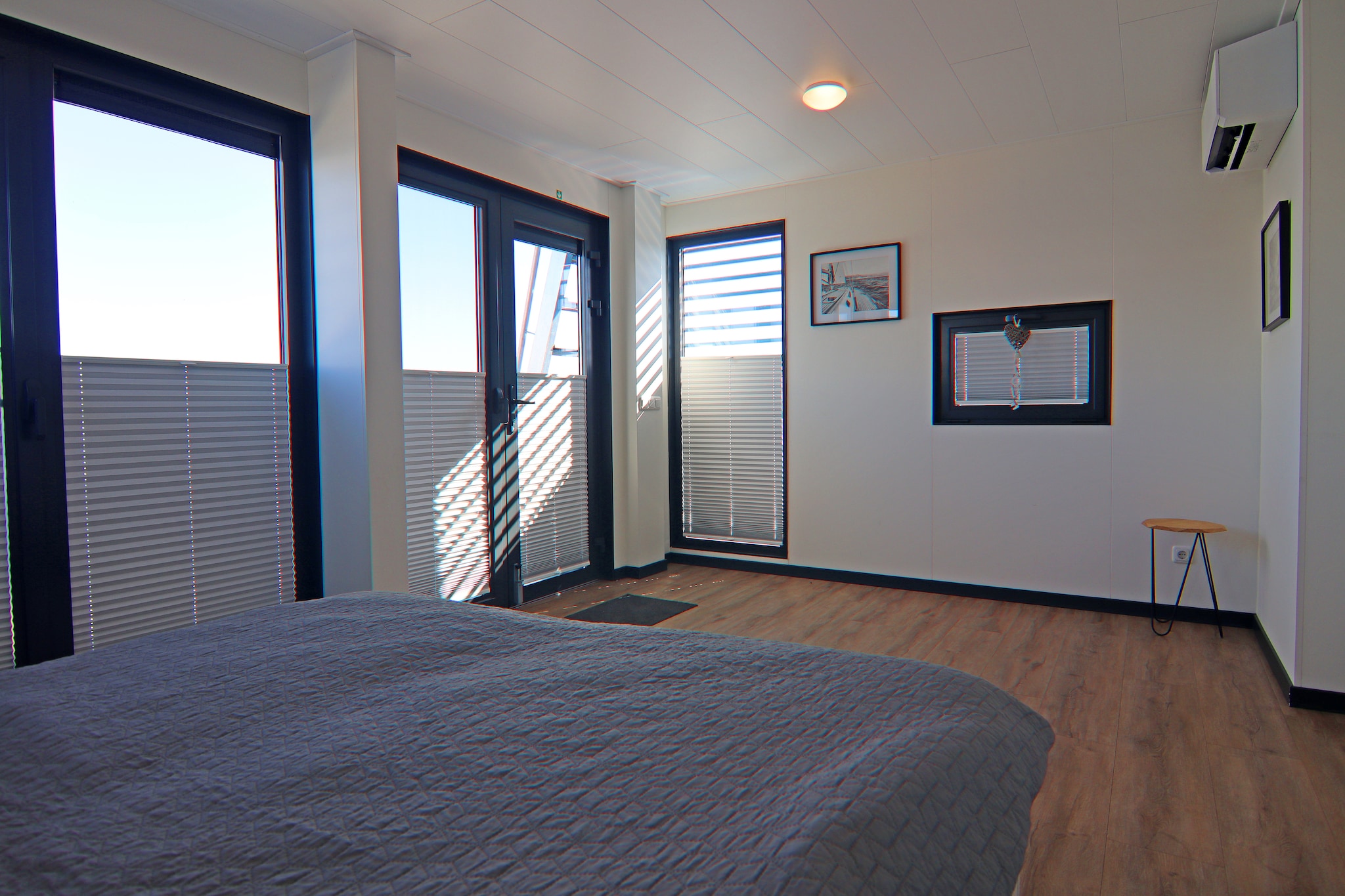 Hausboot Family & Friends mit Hund LP 10 / 3 Personen-Slaapkamer