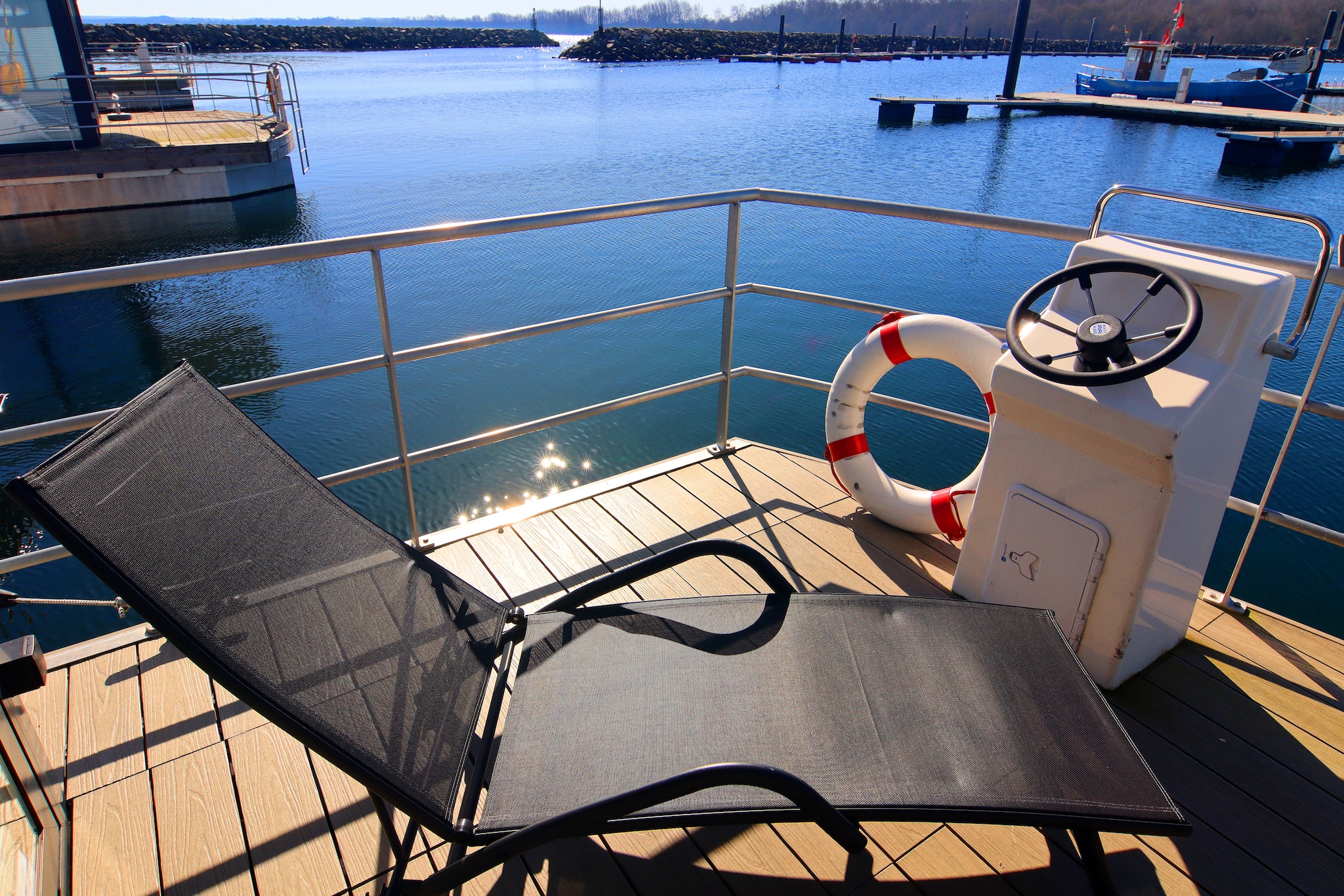Hausboot Family & Friends mit Hund LP 10 / 4 Personen