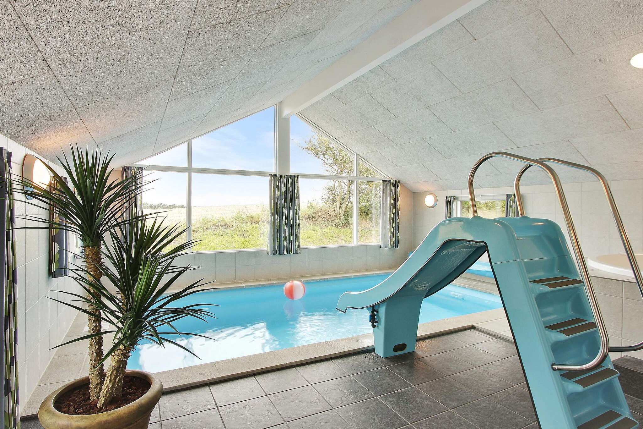 Luxus-Refugium in Kegnaes - Schwimmbad