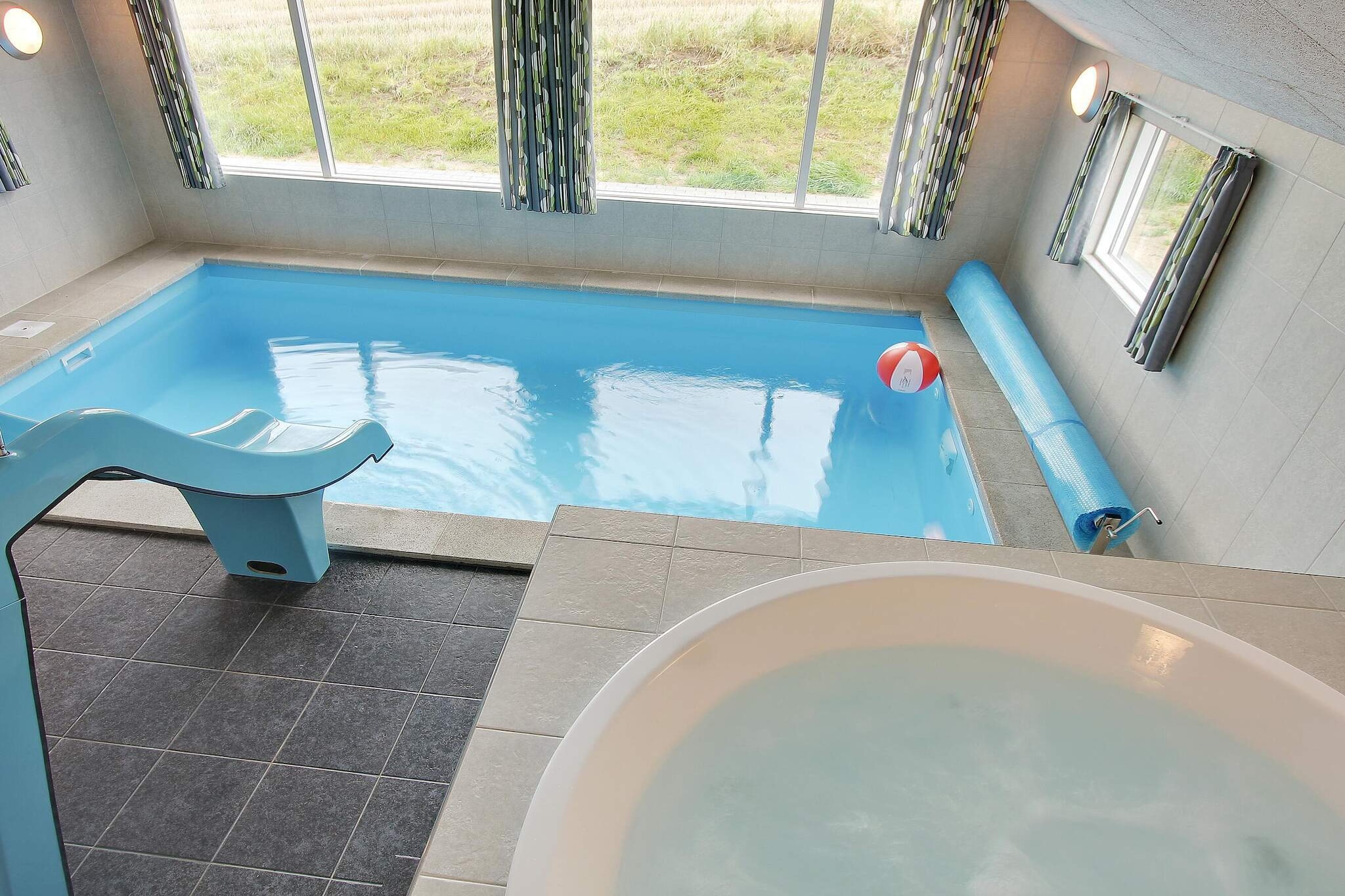 Luxus-Refugium in Kegnaes - Schwimmbad
