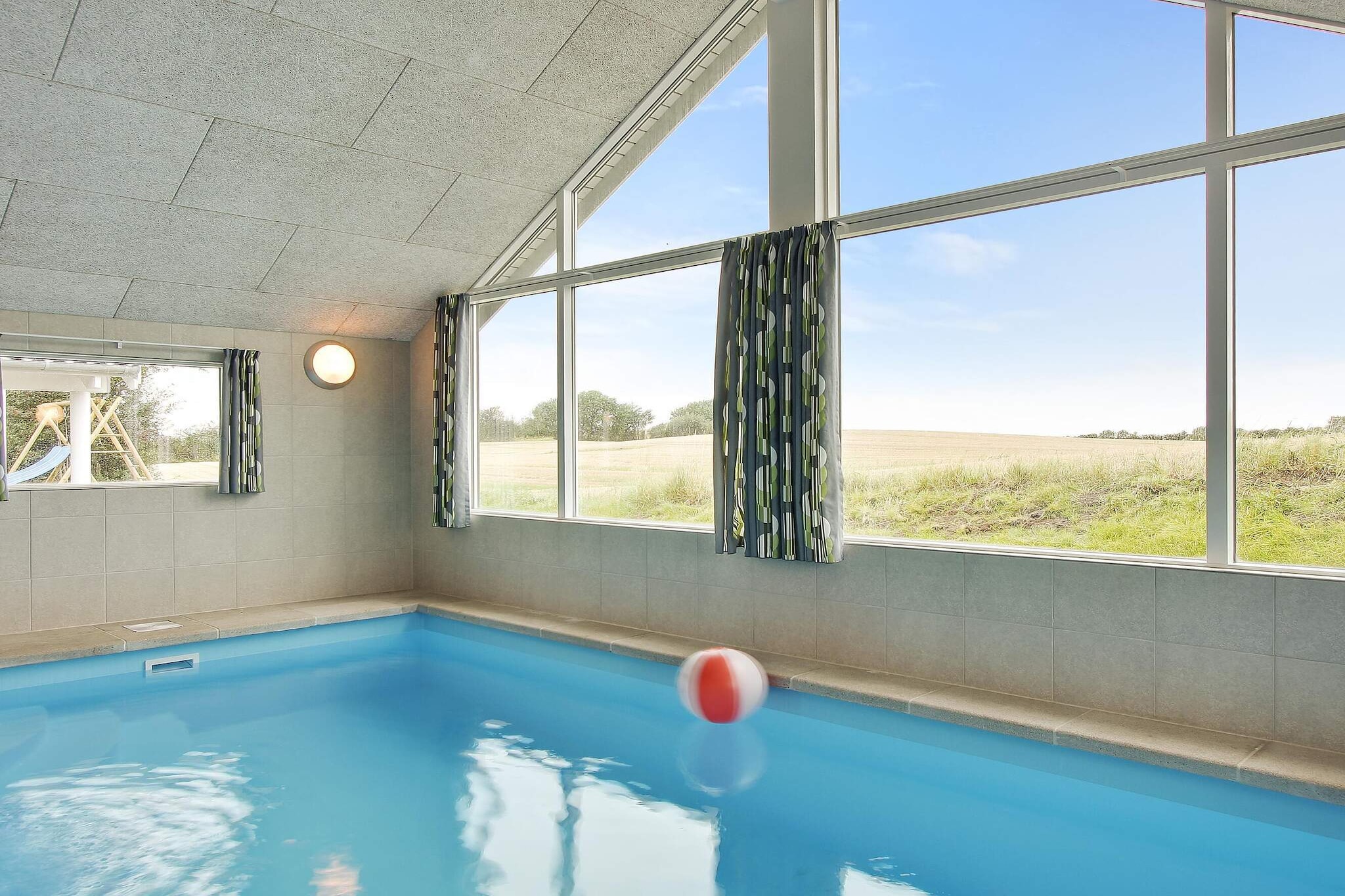 Luxus-Refugium in Kegnaes - Schwimmbad