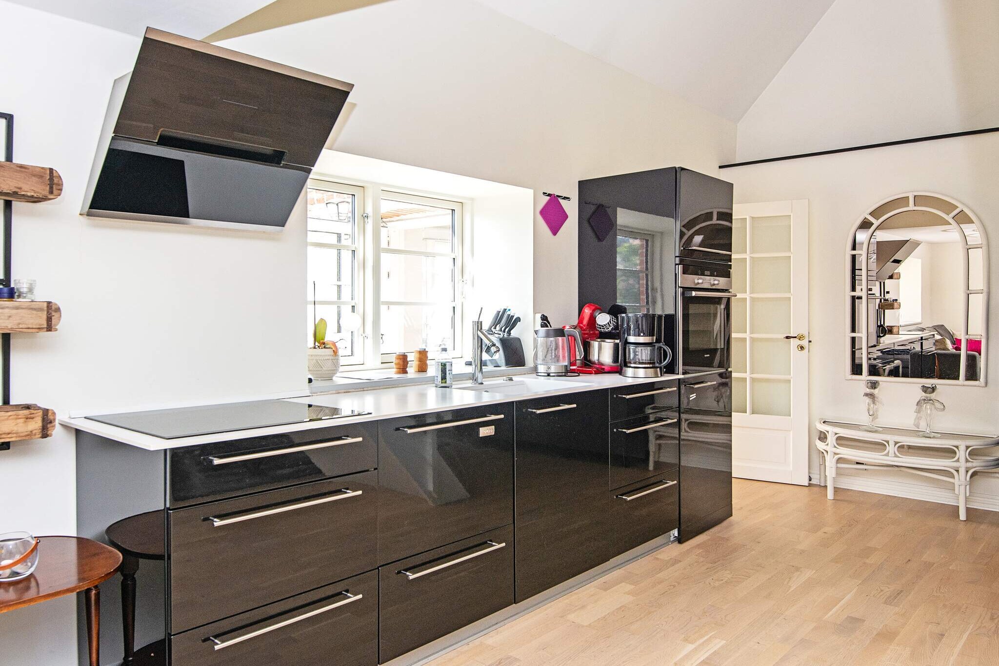 Kitchen(cooker(2 ring stoves), coffee machine, oven, dishwasher, fridge, freezer(1-59L), washing machine), Living/bed room(single folding bed, TV, chromecast), bedroom(double bed), bathroom(washbasin, shower, toilet), Bubble bath(indoor, 2 persons), balcony, heating(electric), terrace, garden, garden furniture, sun loungers