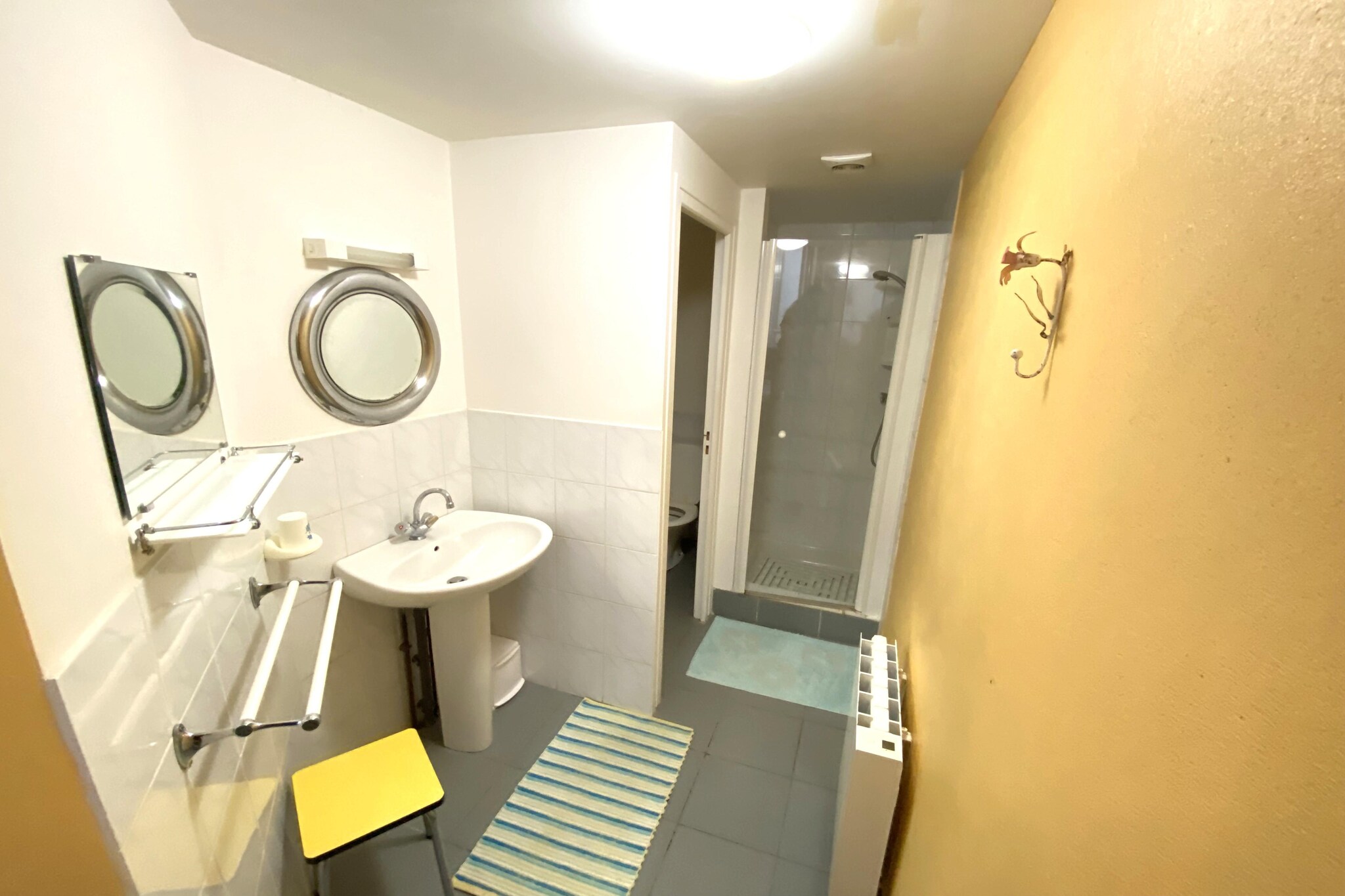 Apartment in Arromanches near Sandy Beach