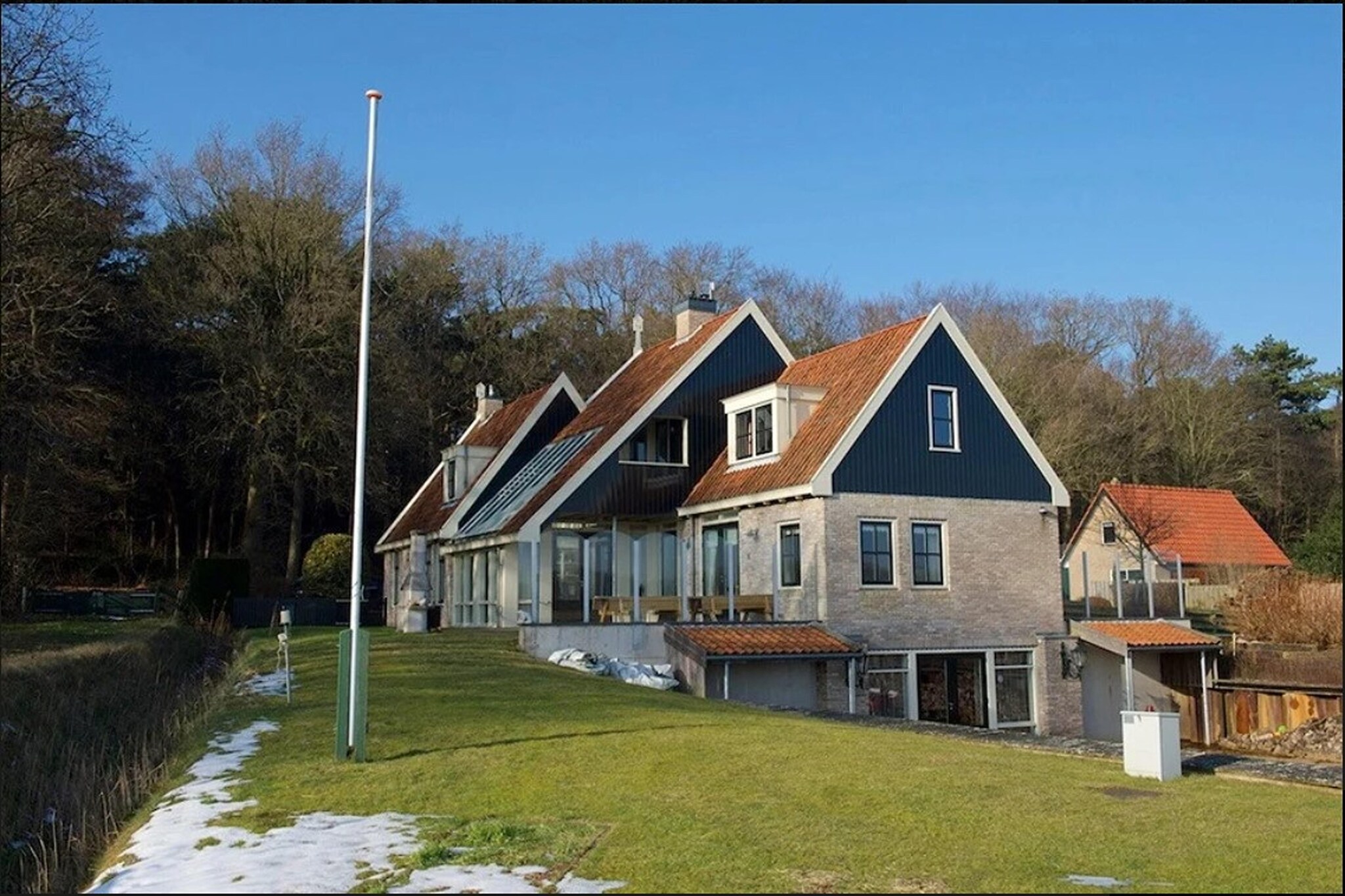 Exterior Winter