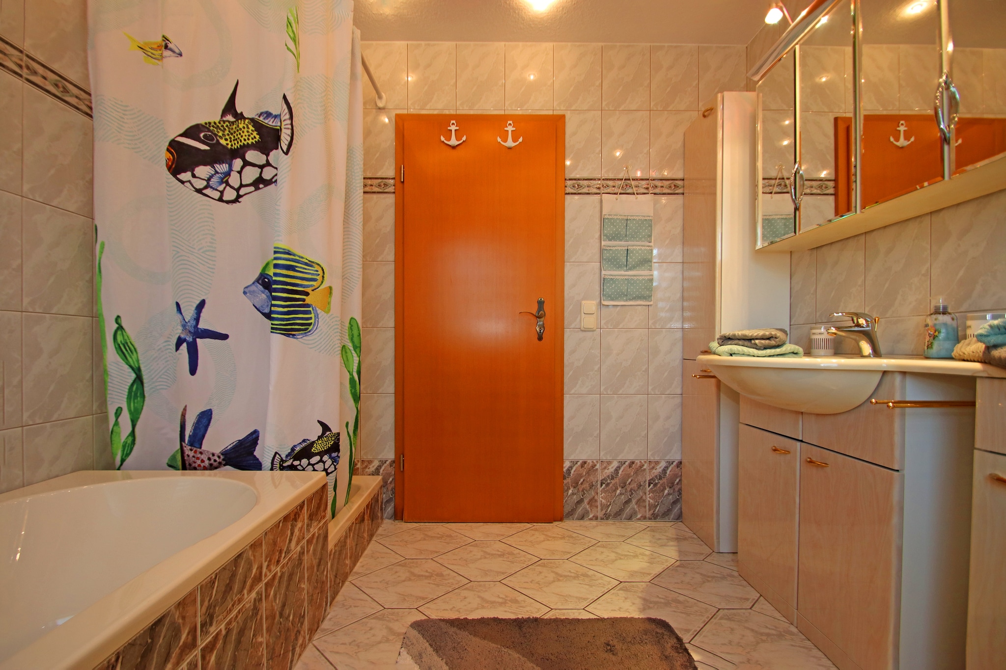 Schönes Ferienhaus in Alt Bukow Gaida - Badkamer