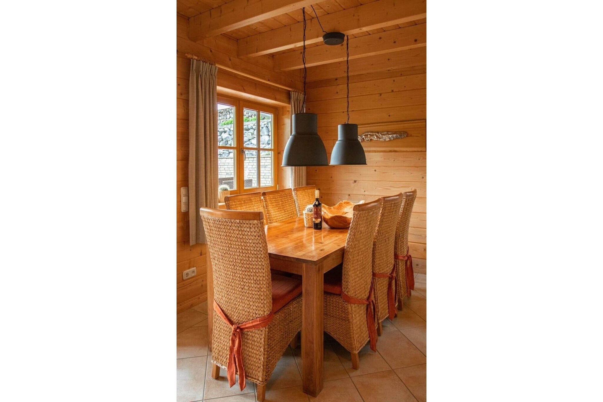 Luxus Blockhaus B-Dining room