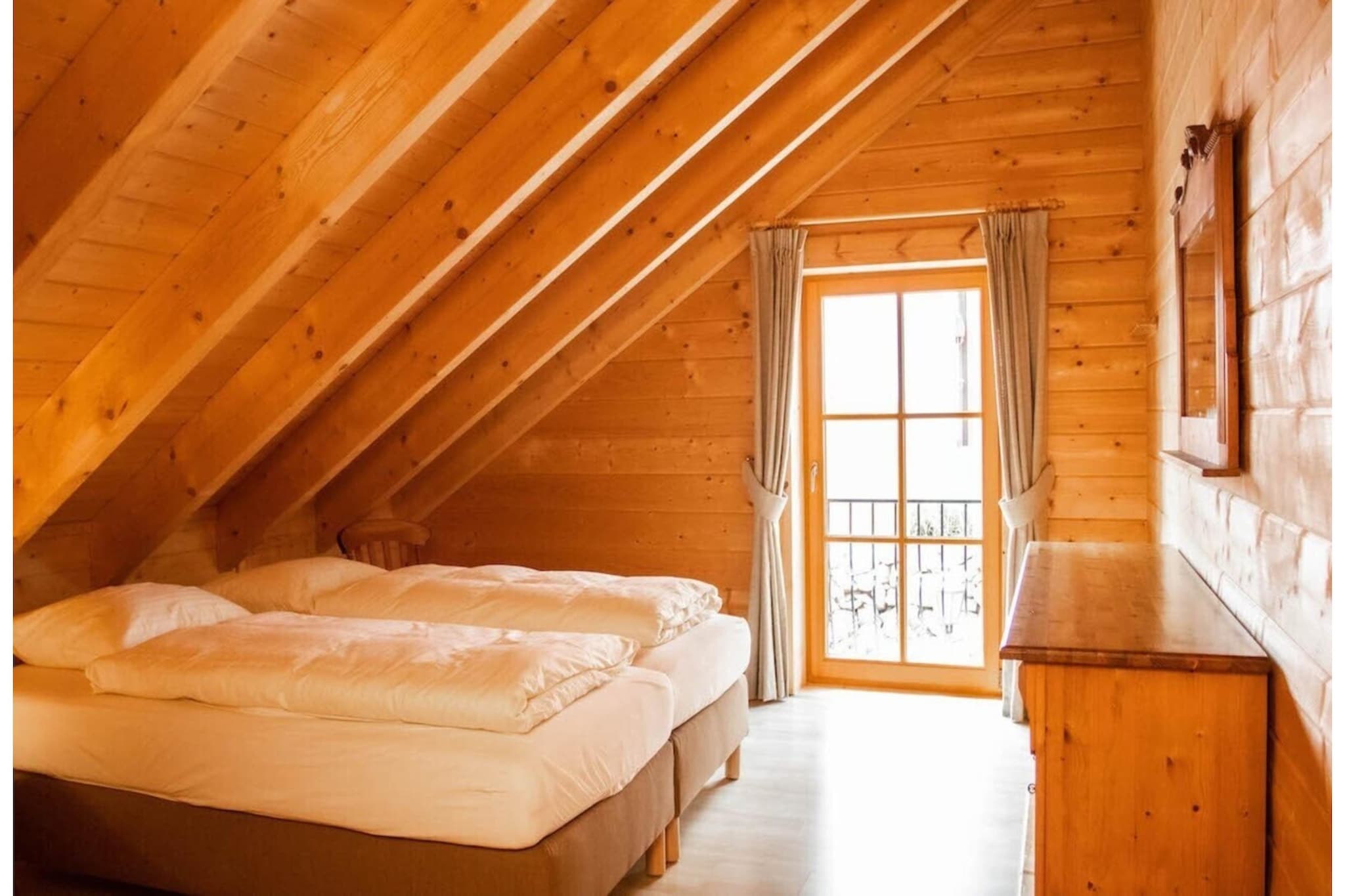 Luxus Blockhaus B-Bedroom