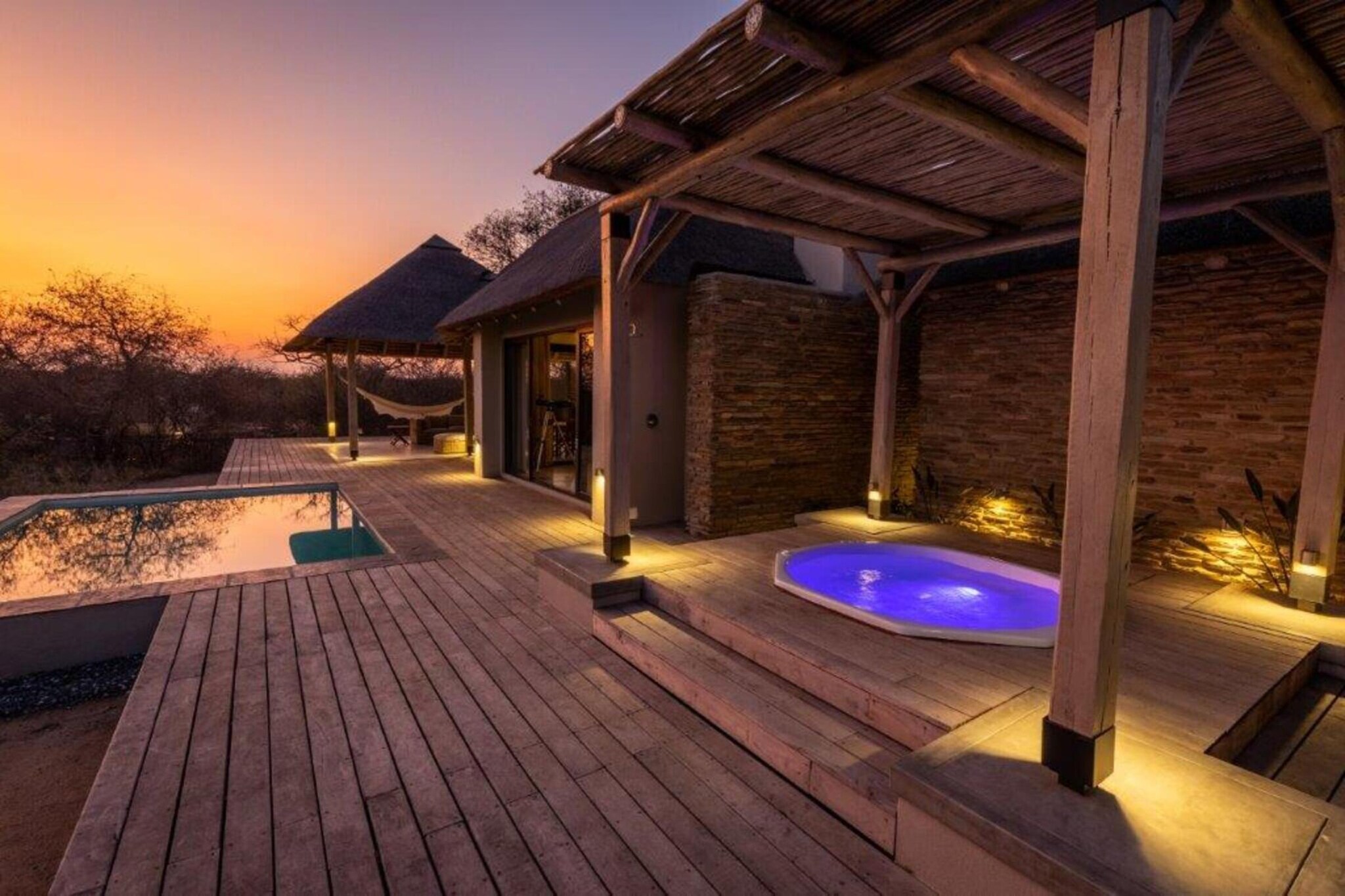 Villa in Hoedspruit with a Jacuzzi