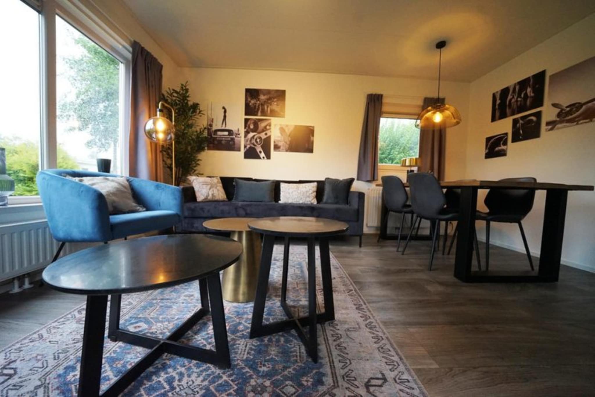 Unique 22 - Living room