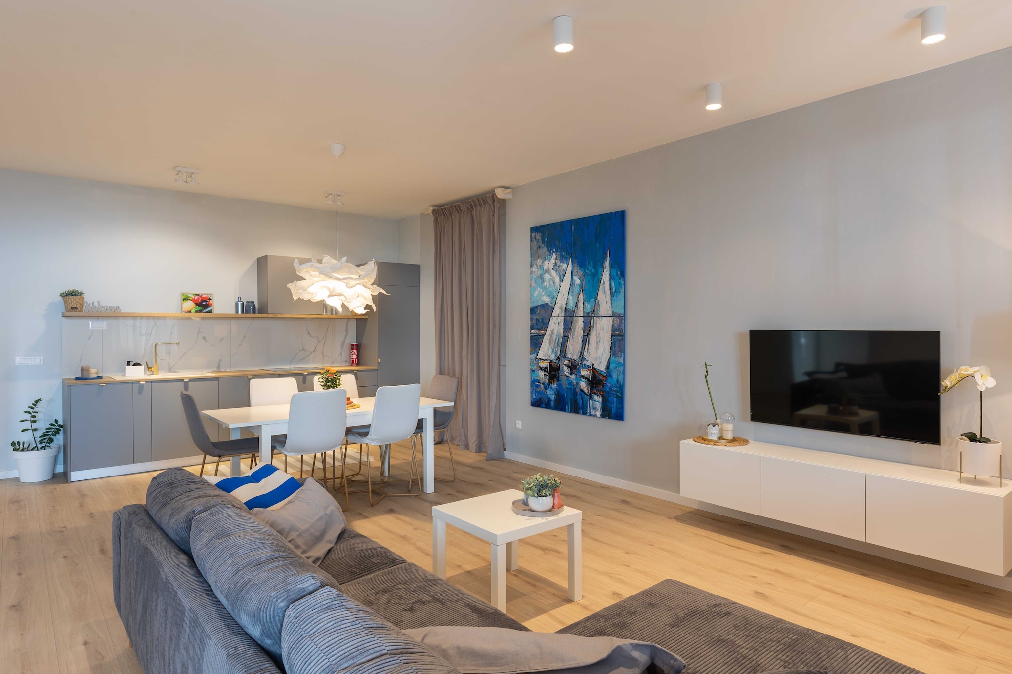Apartments aMare - Three Bedroom Apartment with Terrace and Jacuzzi