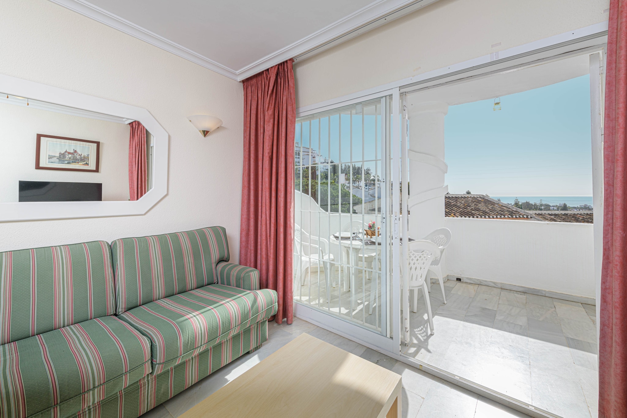 Living room, Kitchen(cooker, coffee machine), bedroom(2x single bed), bedroom(double bed), bathroom, oven, microwave, fridge-freezer, shower, washbasin, toilet, balcony or terrace, swimming pool, children\'s bed, high chair