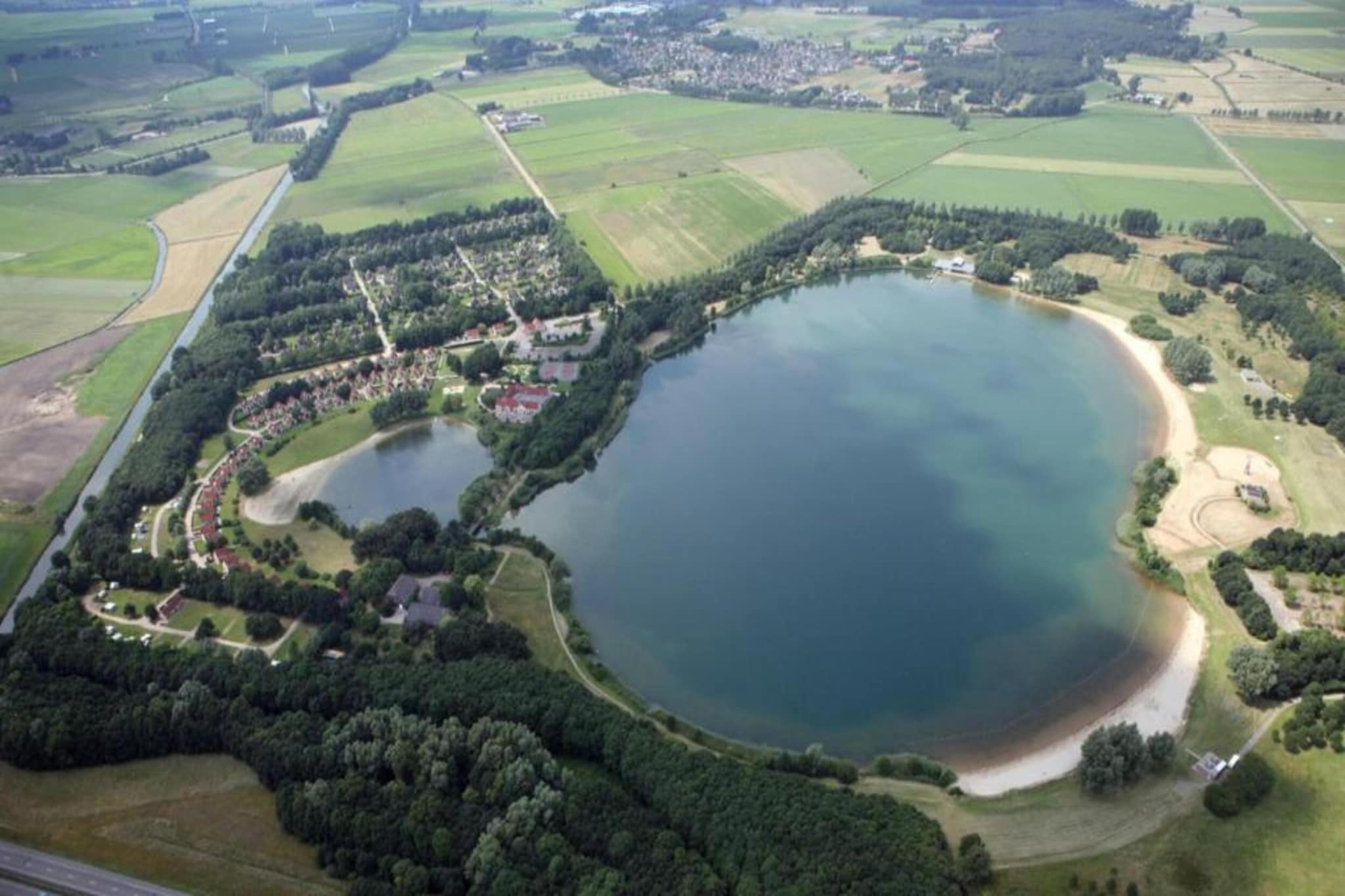 Vakantiepark 't Broeckhuys 2-Areas summer 20km