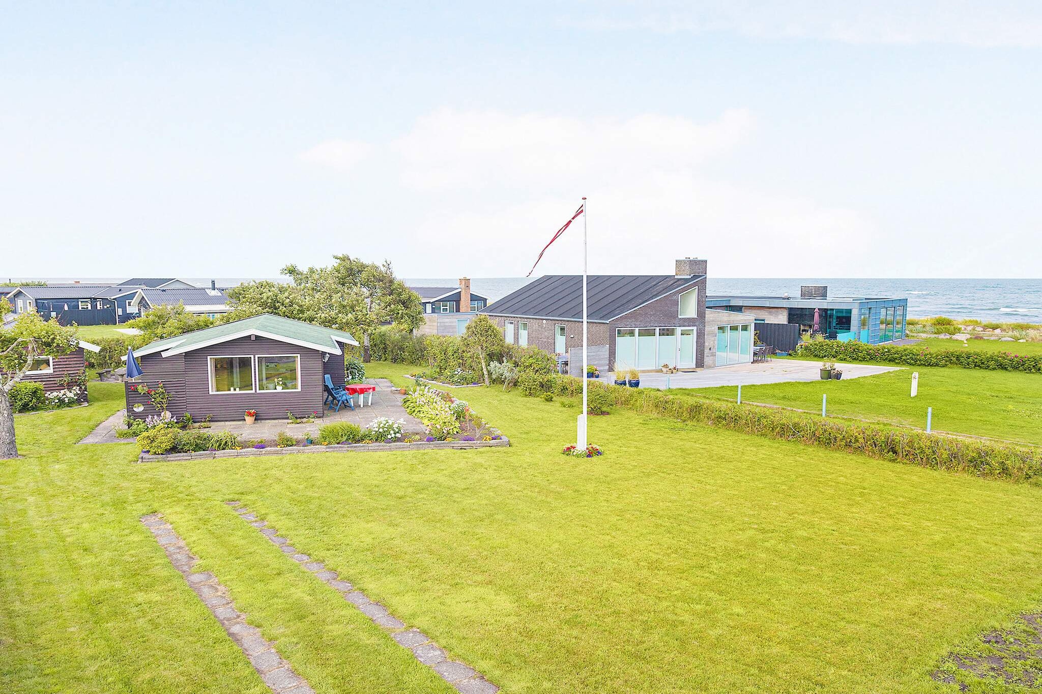5-persoons vakantiehuis nabij Sæby Beach - Waterzicht