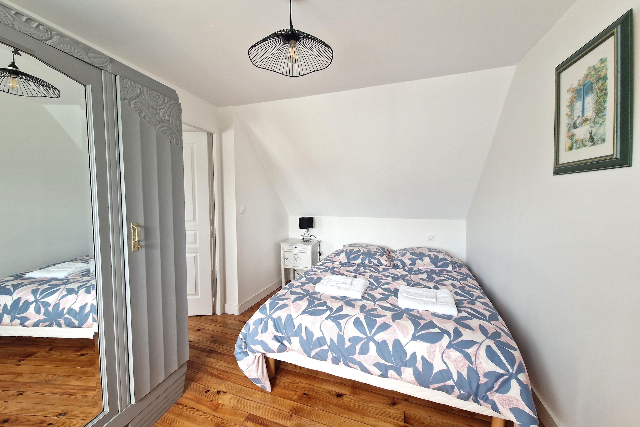 Bed Room