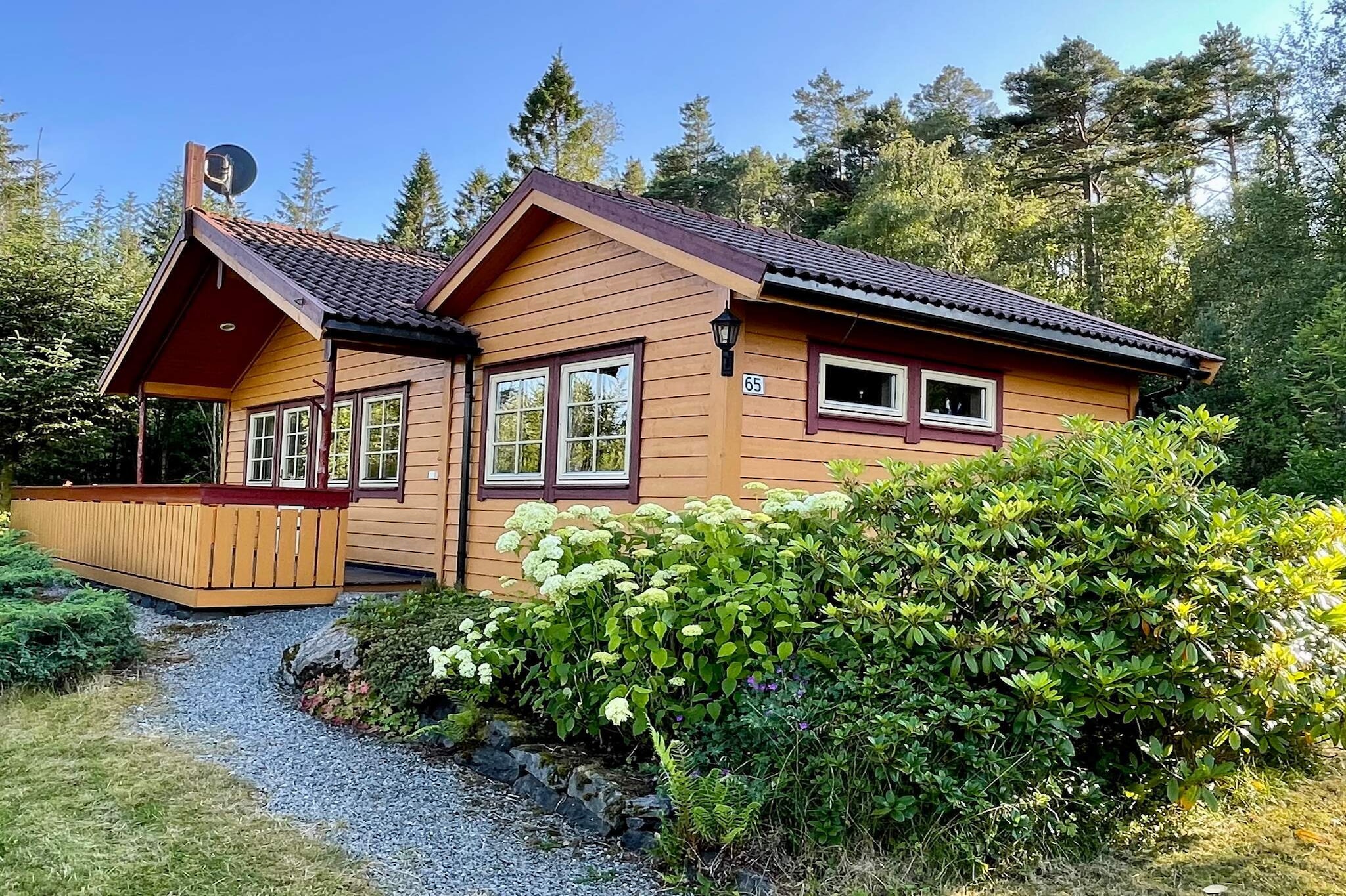 9 person holiday home in MOSTERHAMN-By Traum