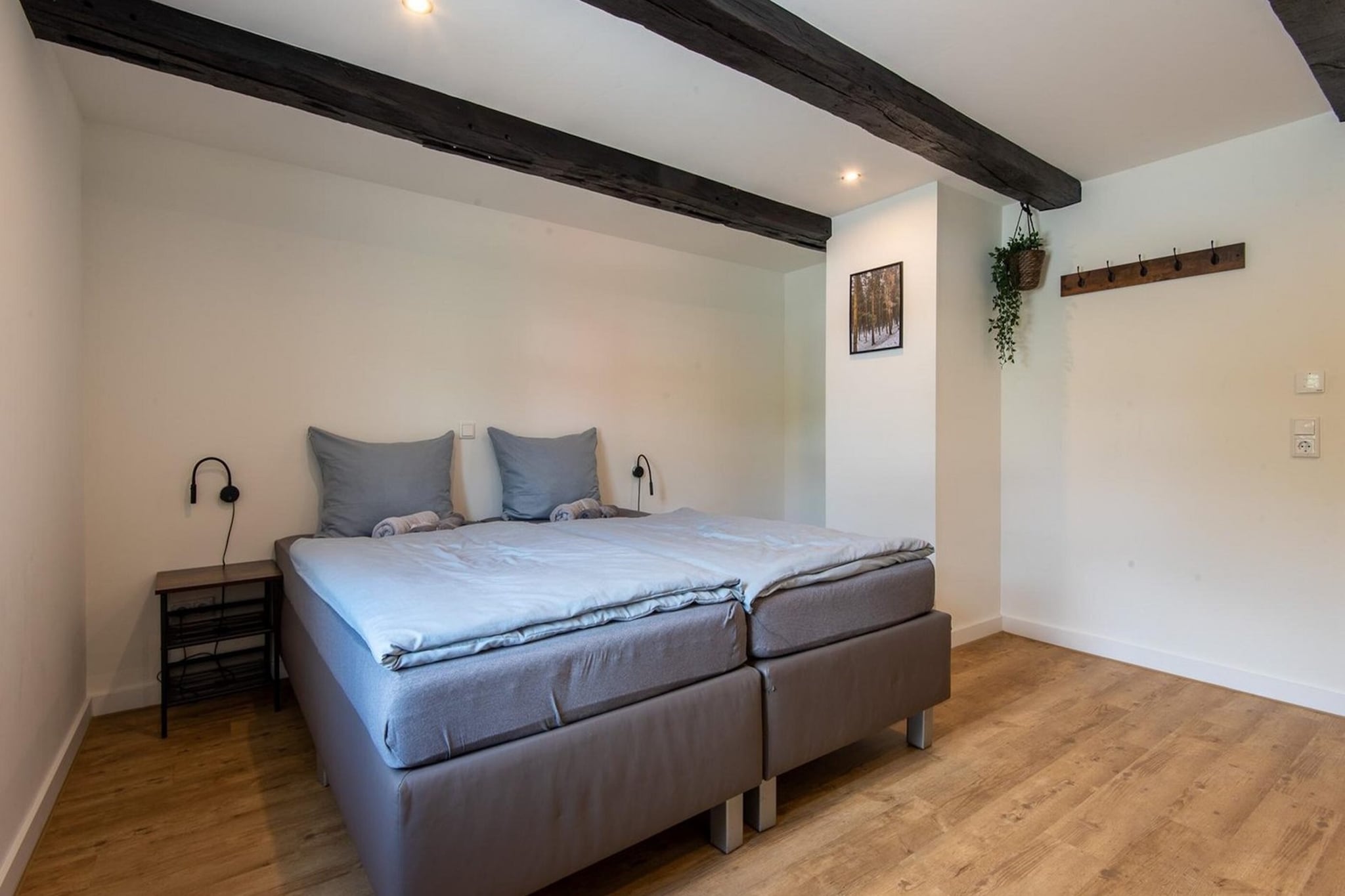Bed Room