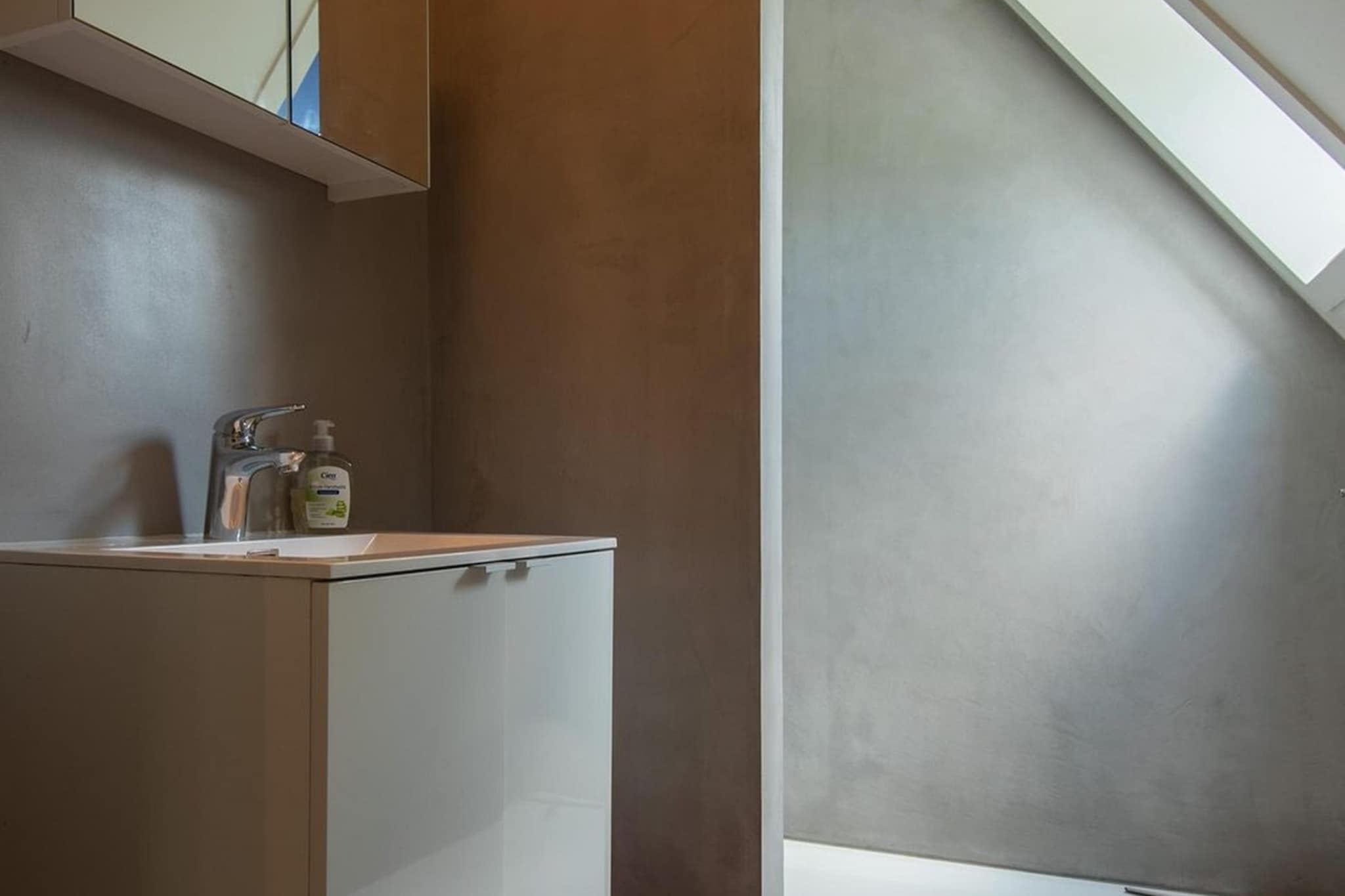 Bath Room