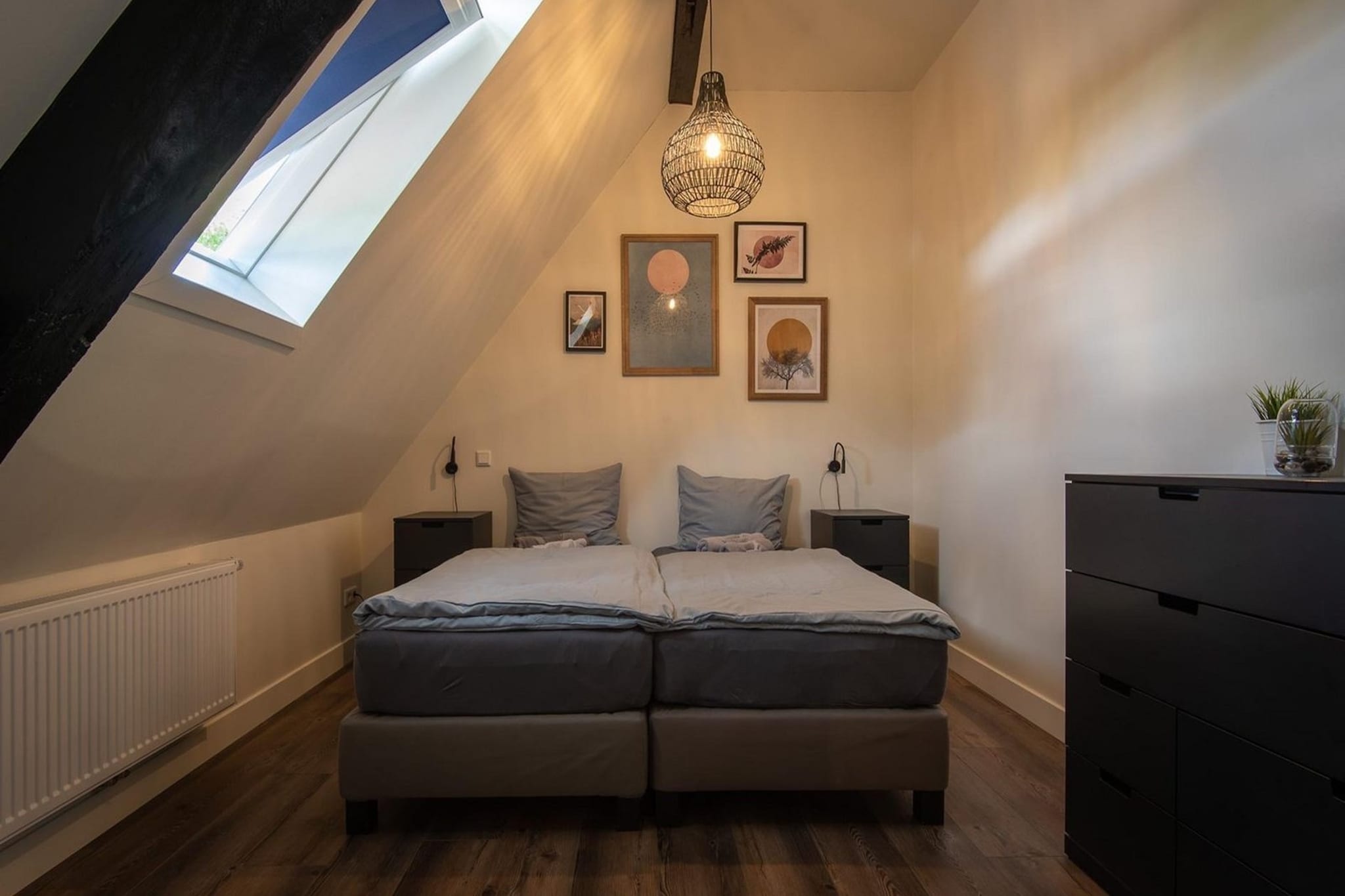 Bed Room