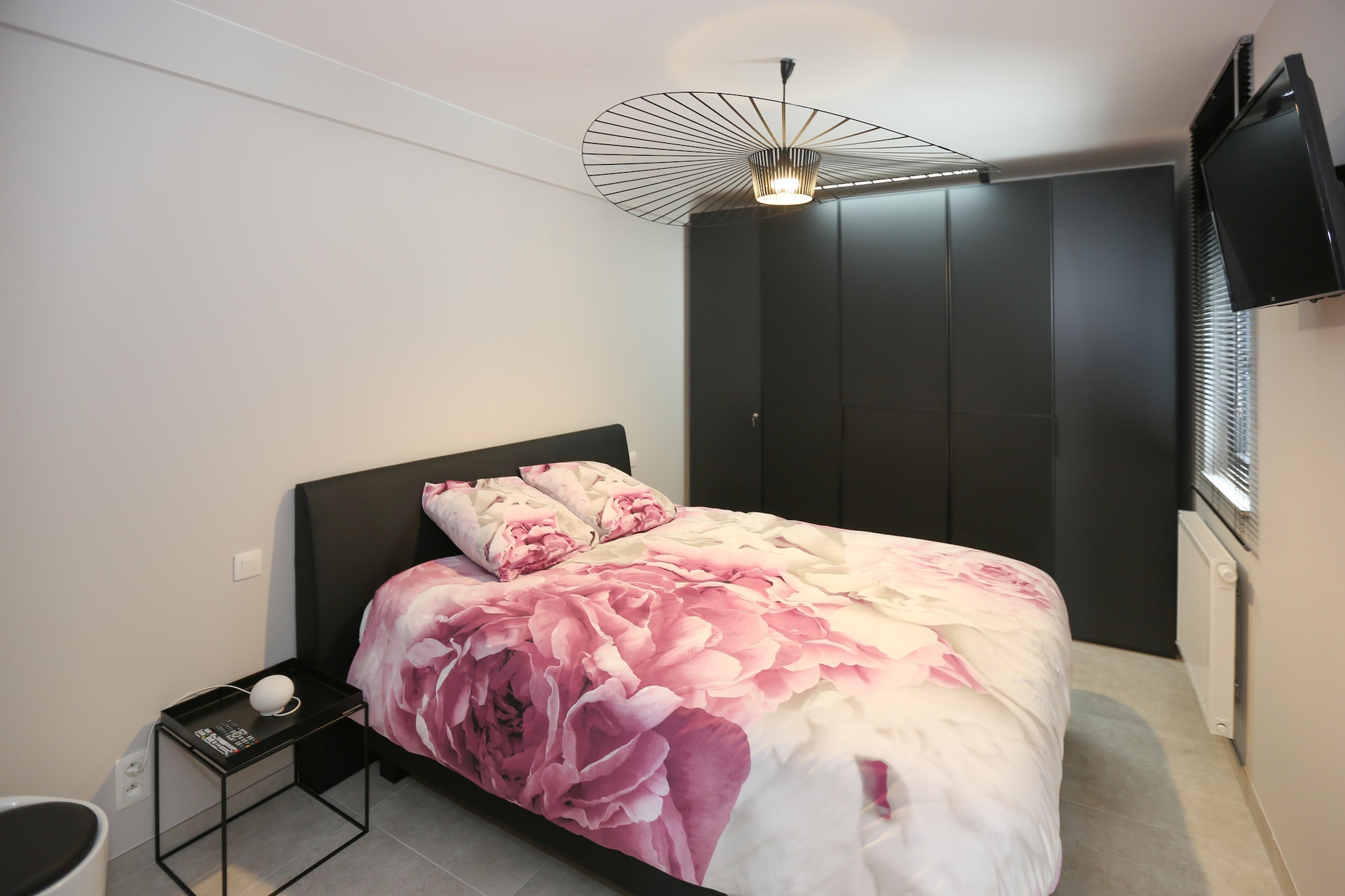 On the 4th floor: (Living room(double sofa bed(twin duvet , down), TV(digital), radio), Kitchen(hob(ceramic), electric kettle, toaster, coffee machine, combination microwave, dishwasher), bedroom(double bed(twin duvet , down), TV(digital)), bathroom(shower(walk-in shower), washbasin, toilet, hairdryer))\n\ngarage, heating, terrace, garden furniture, parasol, lift