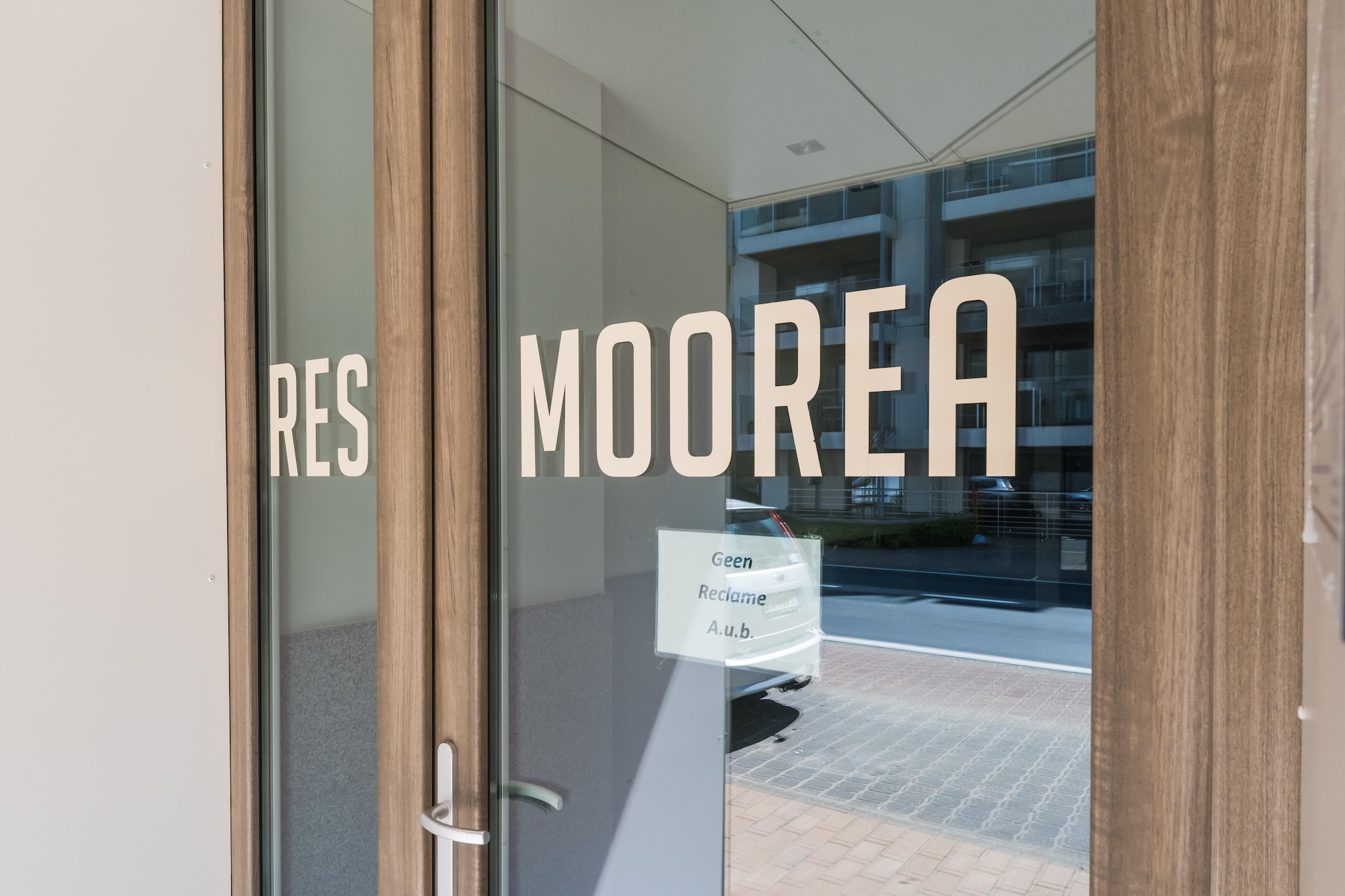 Moorea City Center Apartment