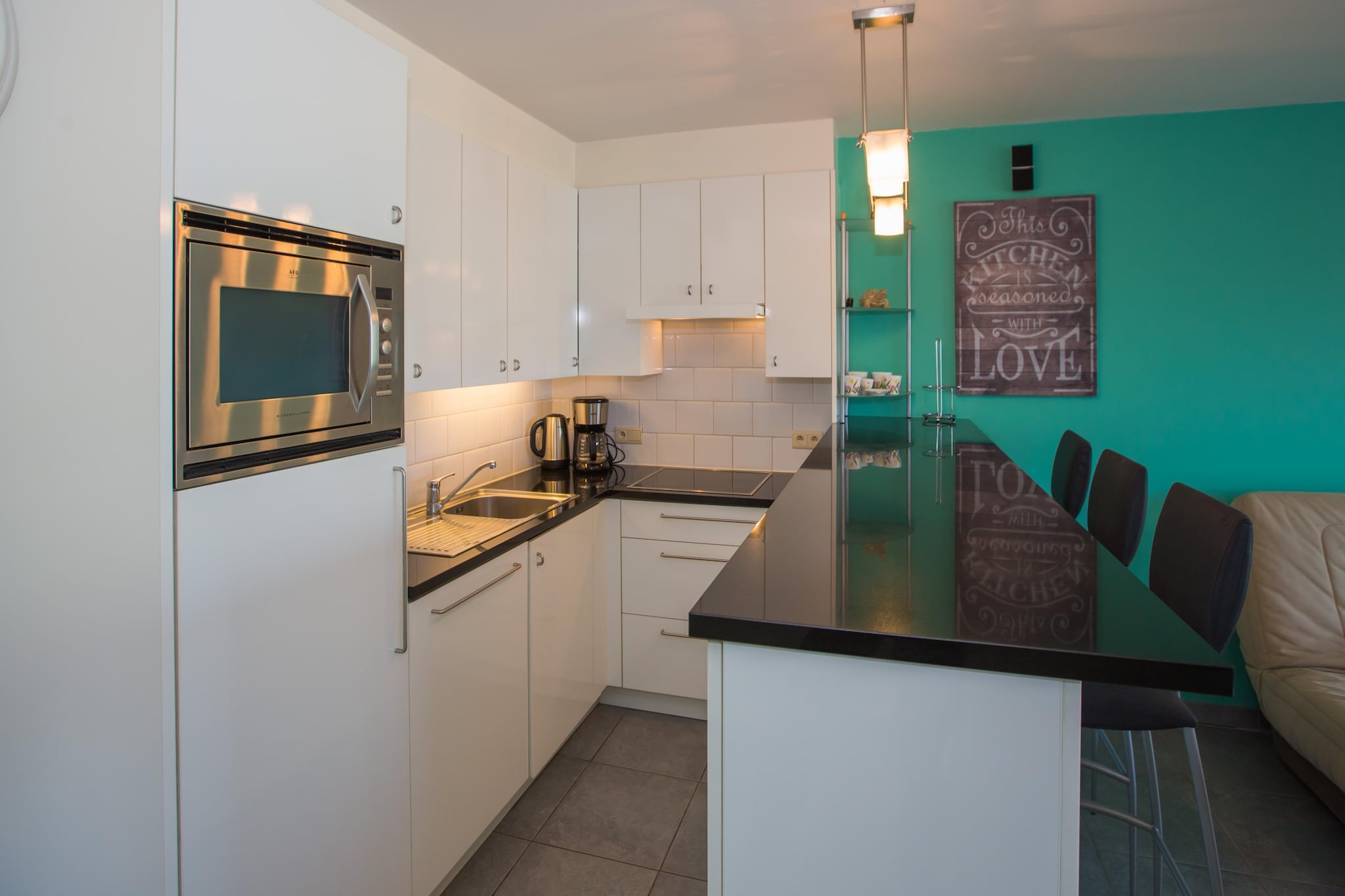 Stylish Stay w/ Sea Views