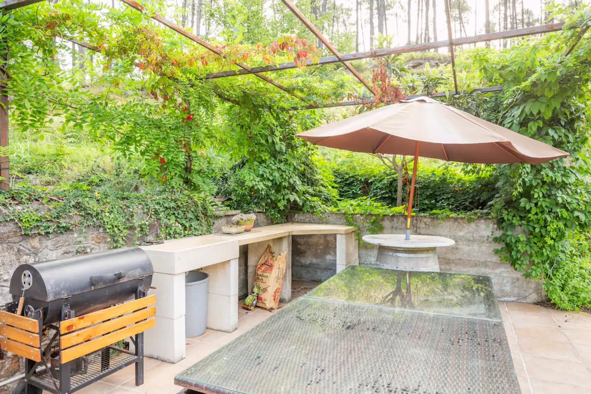 CÃ©vennes View Retreat in MoliÃ¨res