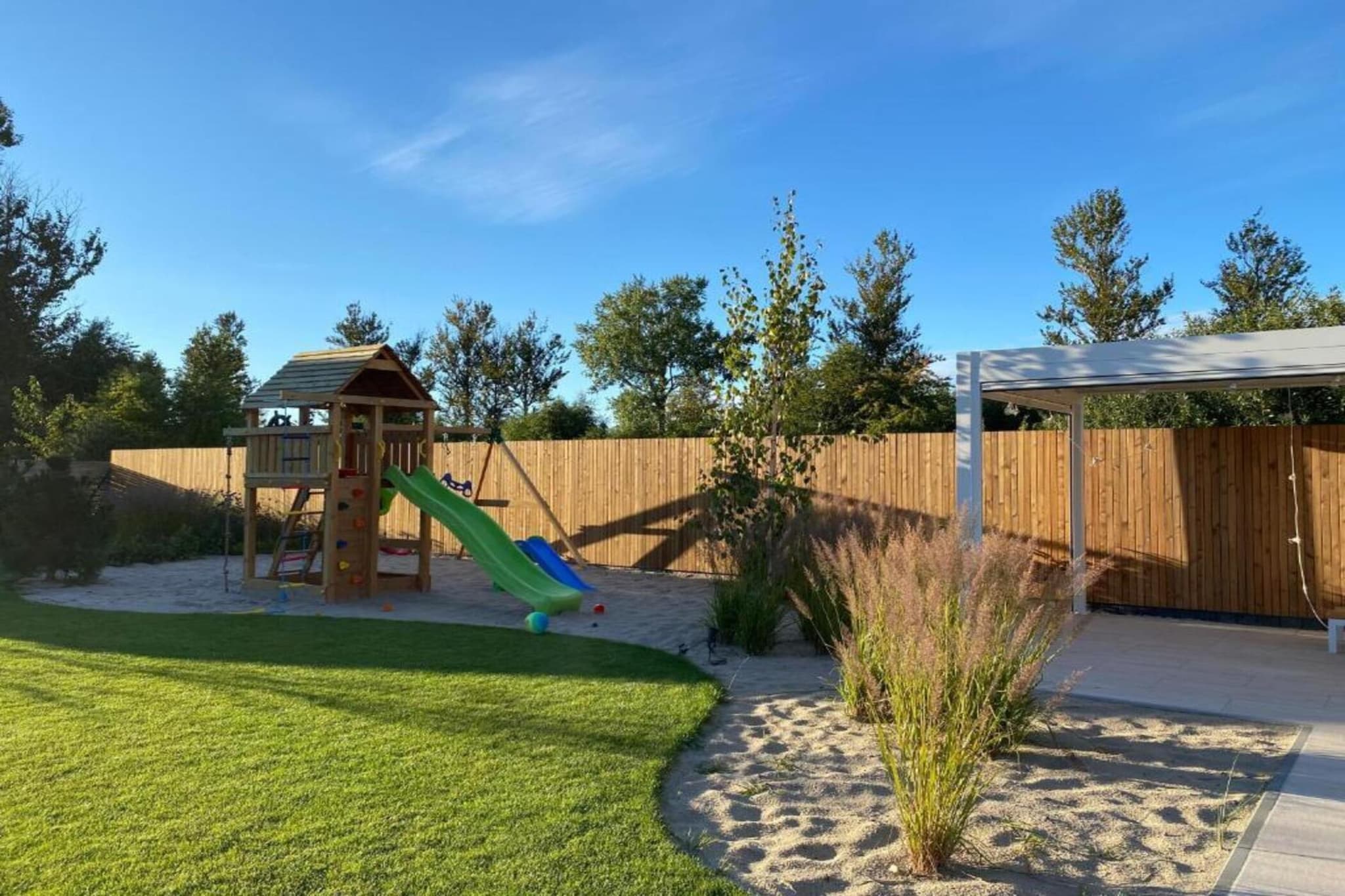 Apartament piątek-piątek dla max 4 osób Grzybowo-Gardens summer