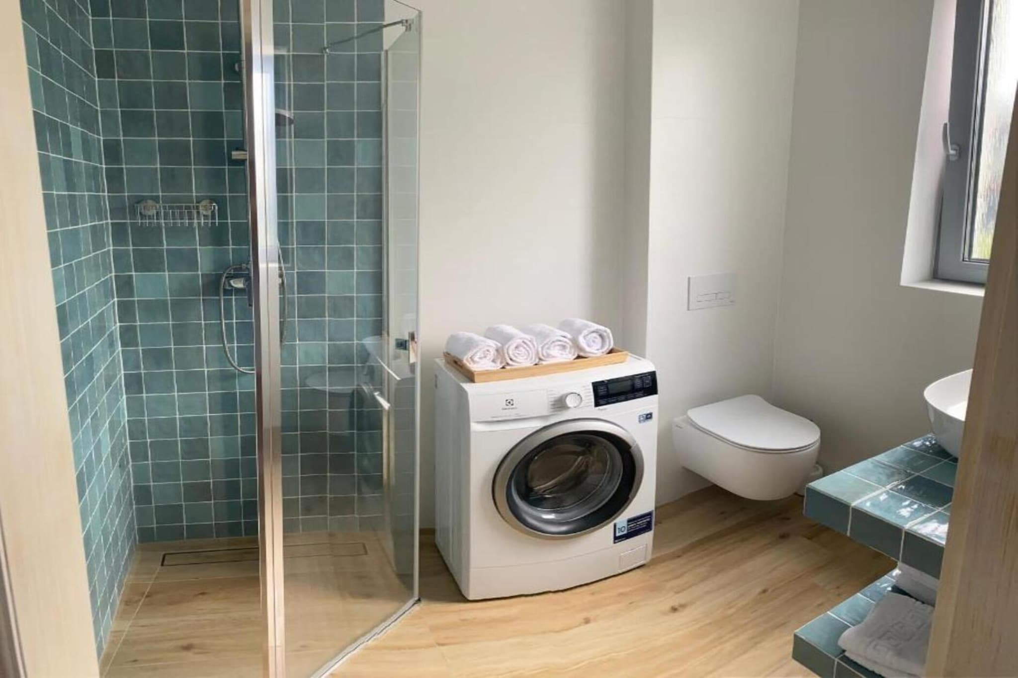 Apartament piątek-piątek dla max 4 osób Grzybowo-Bathroom