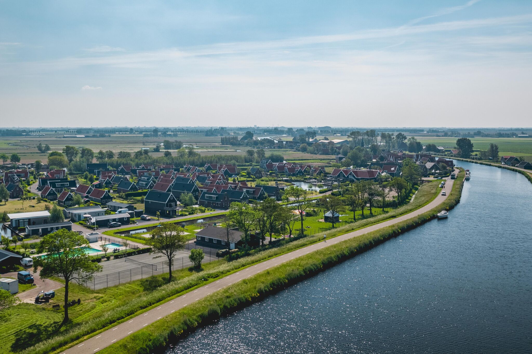 Modernes Chalet mit 2 Bädern, 15 km. aus Alkmaar