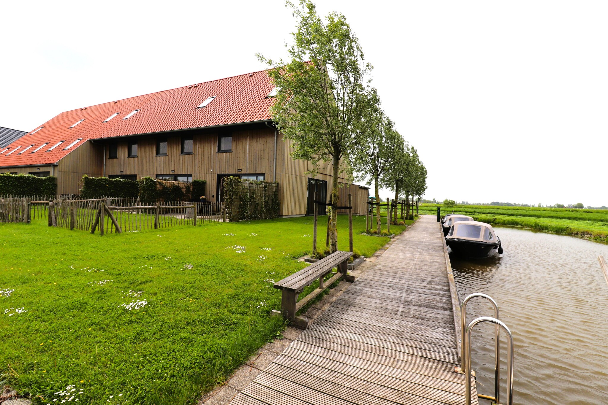 Exterior Summer